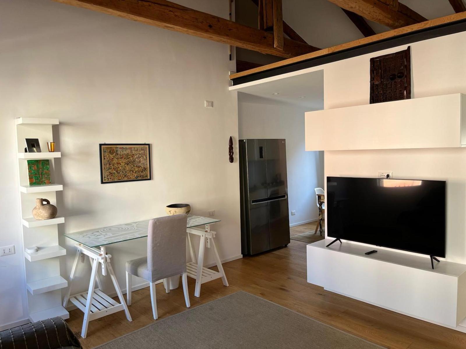Victoria Apartment