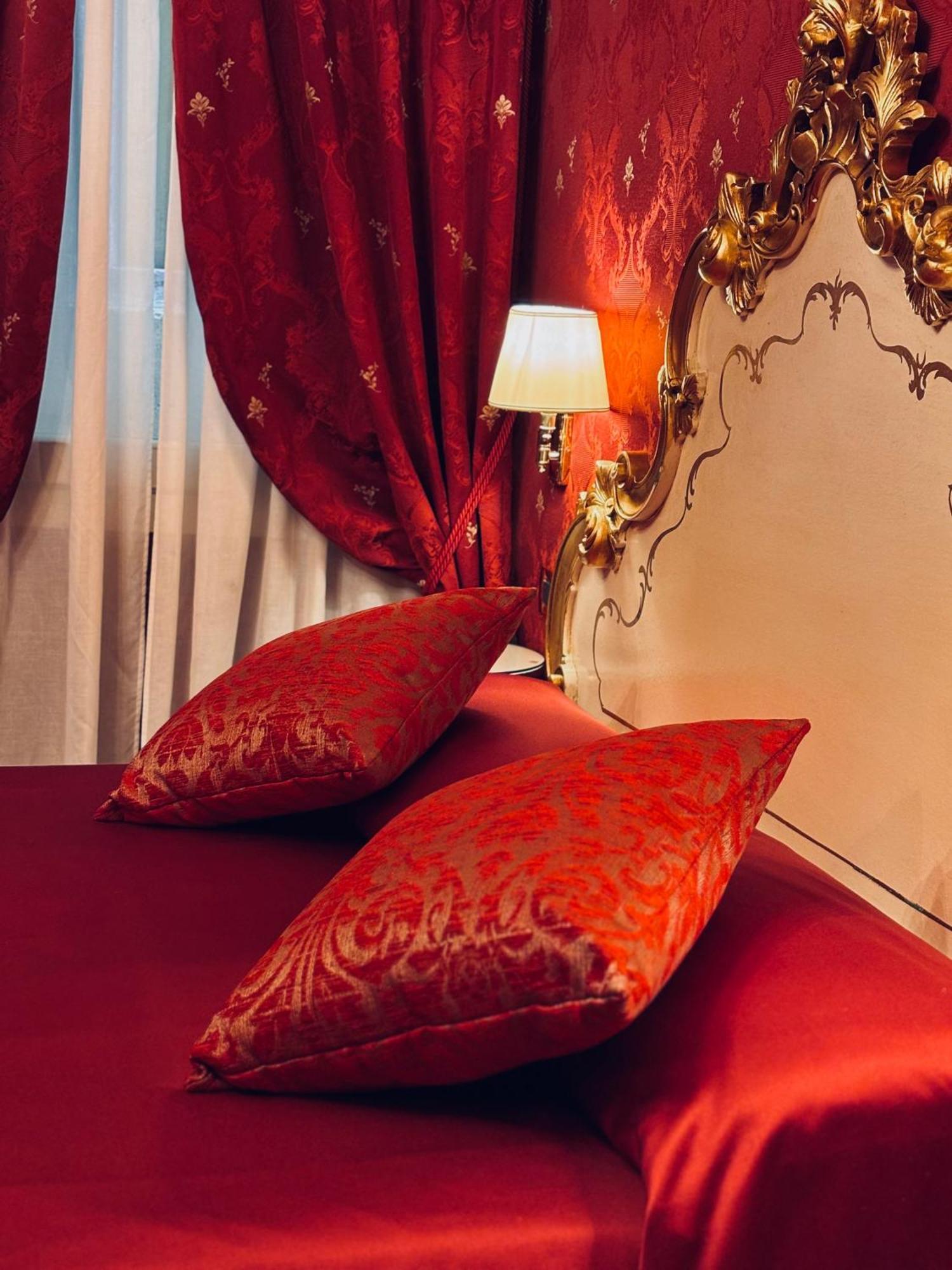 Hotel Al Graspo De Ua