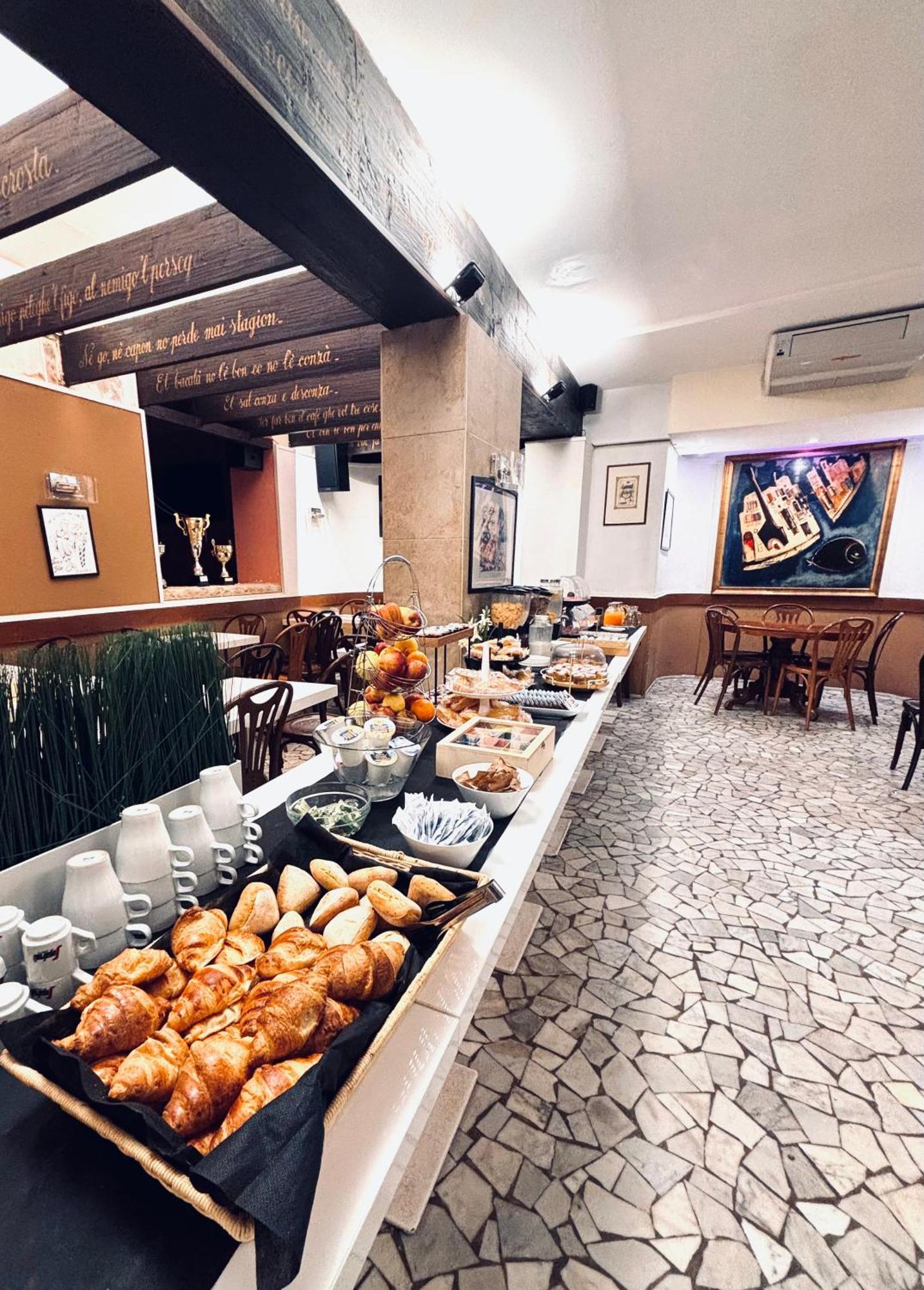 Hotel Al Graspo De Ua 3*