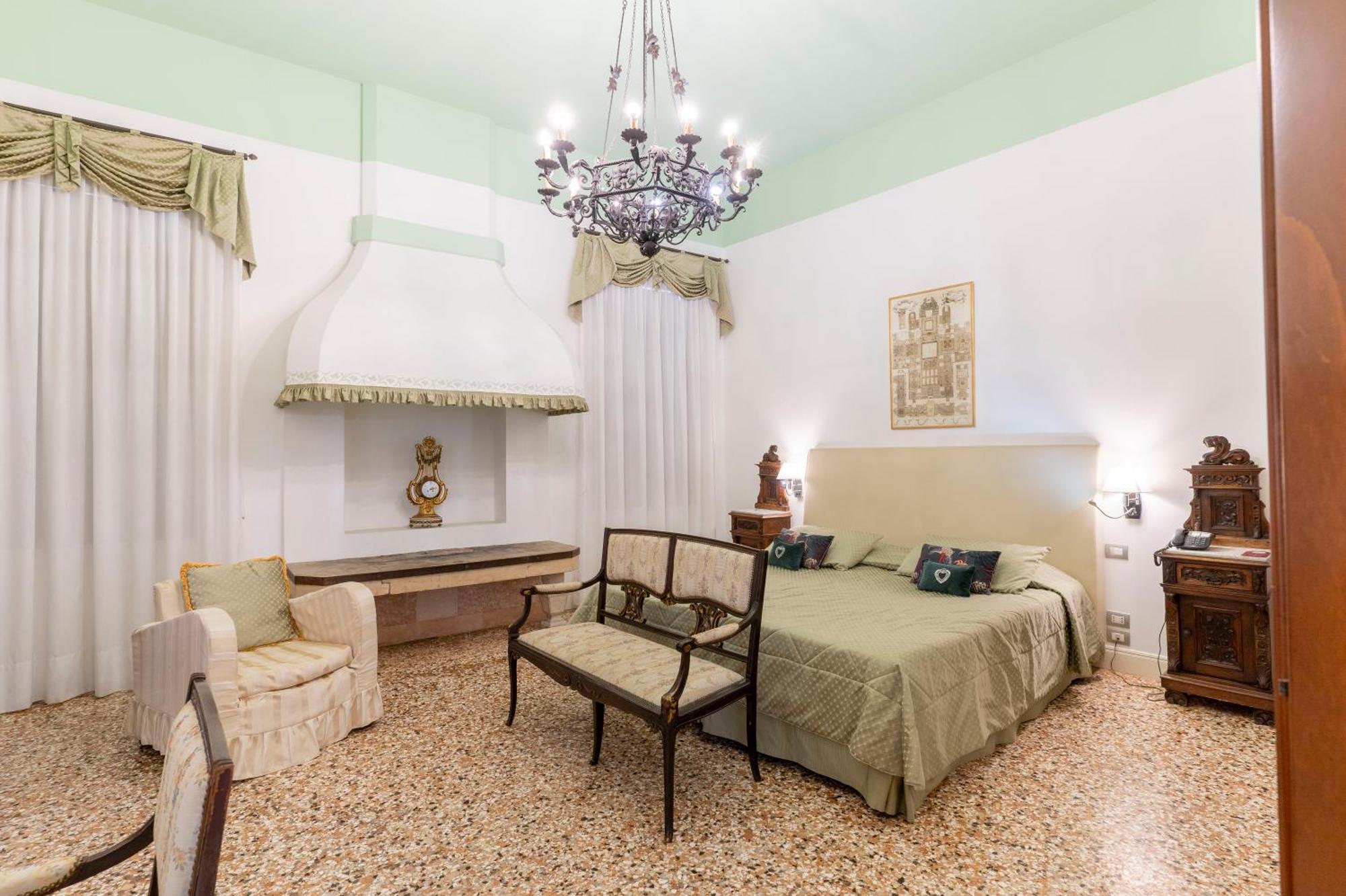 Sant'antonin 3* Venice