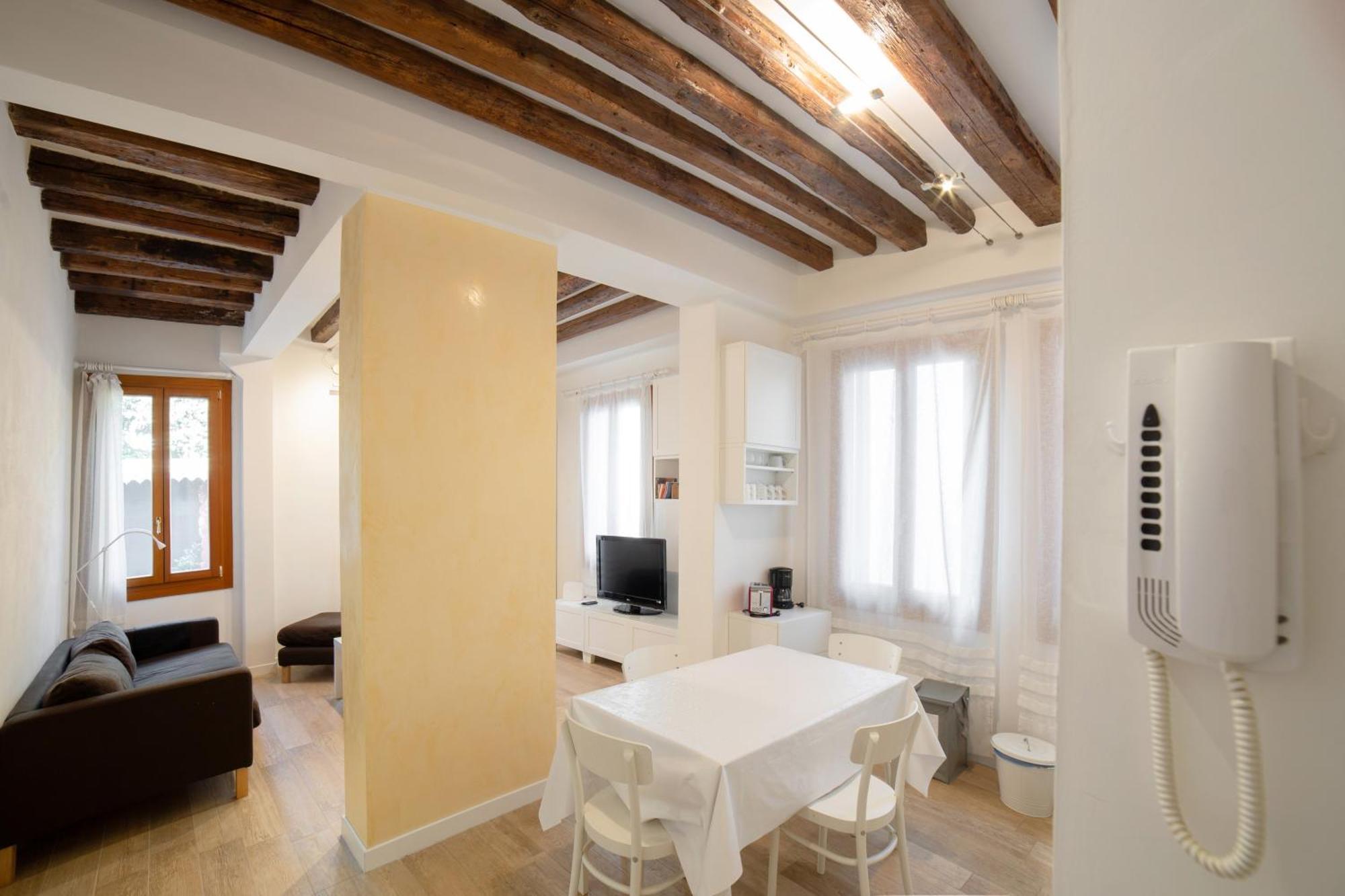 Apartment Ca Lion By Venicevillas, Vicino Biennale