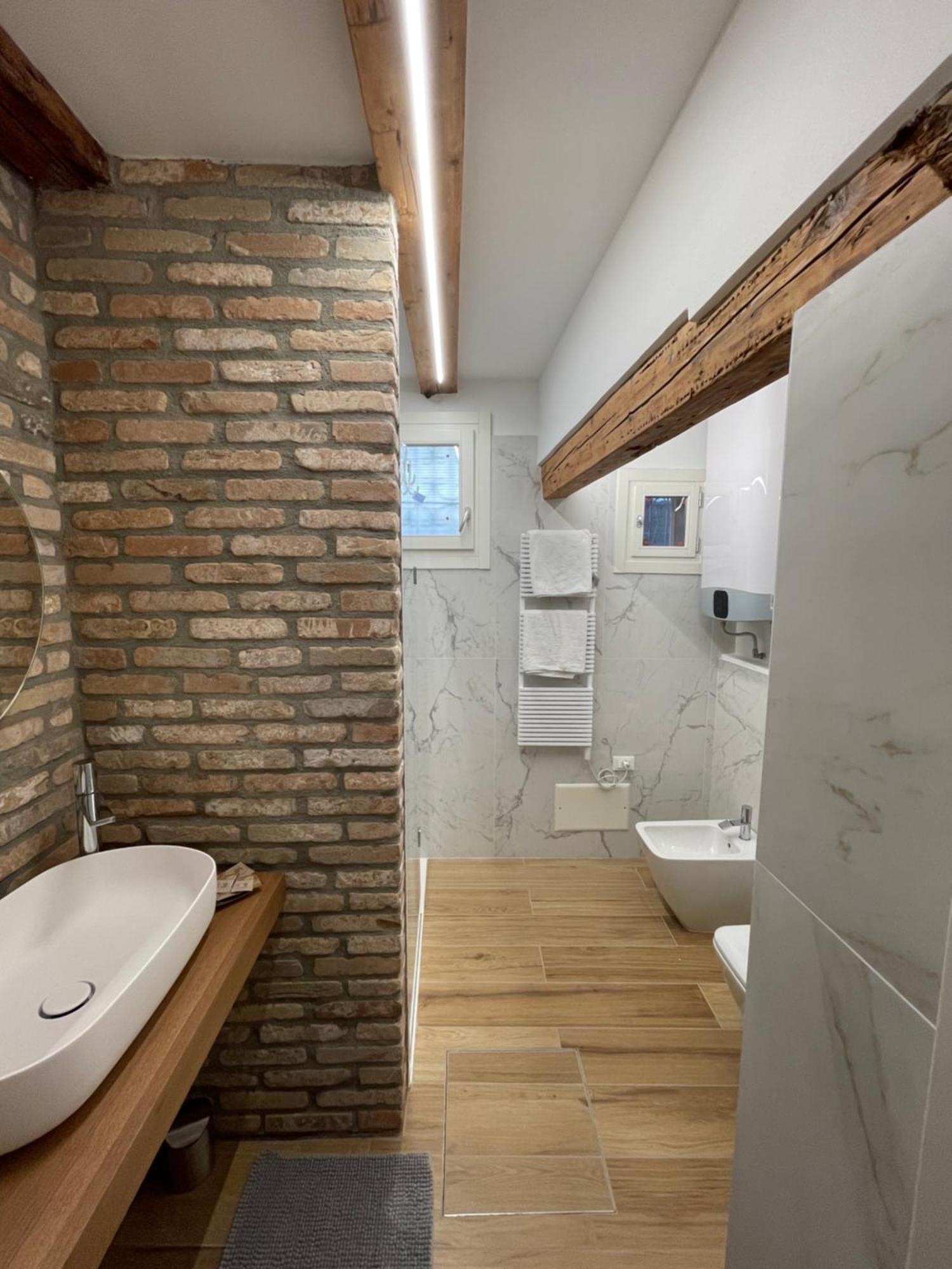 Specchiera Apartamento