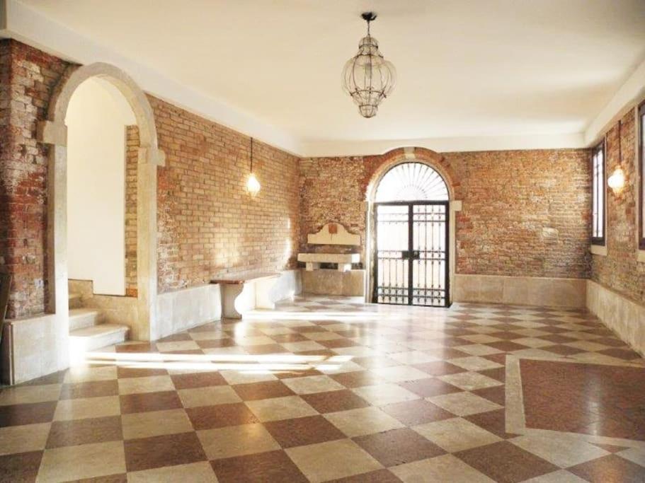 Apartment Ca' De La Comare, Relaxing And Elegant On Canal Grande