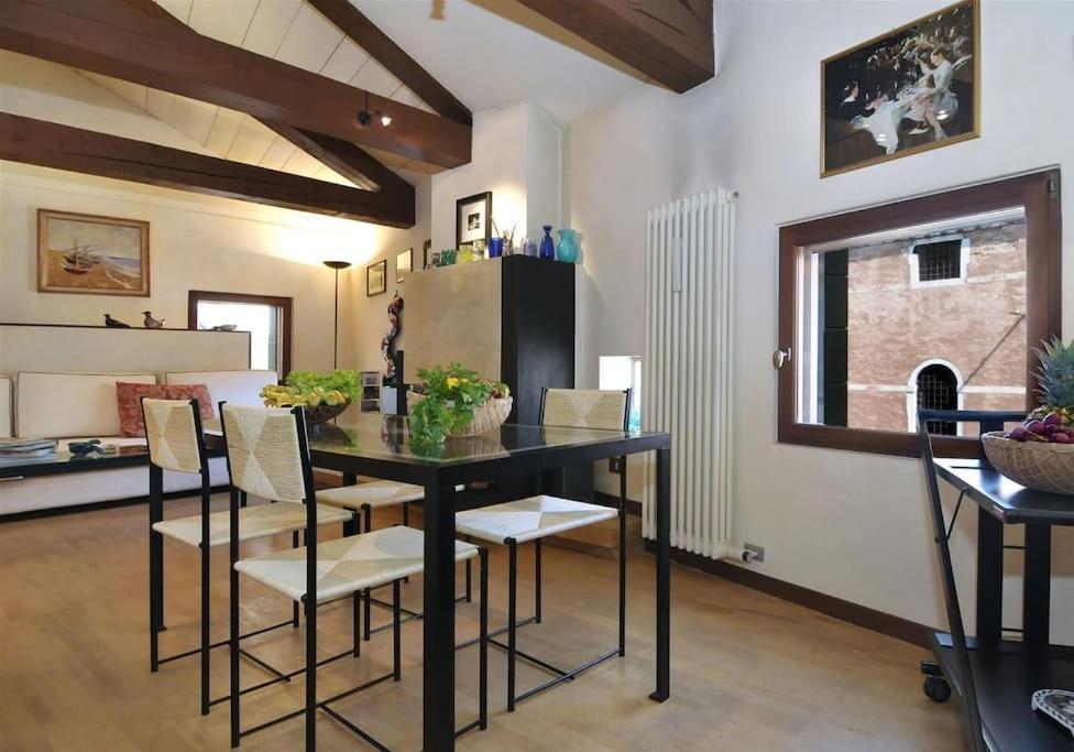 Apartment Ca' Della Tana Charming In Biennale Area
