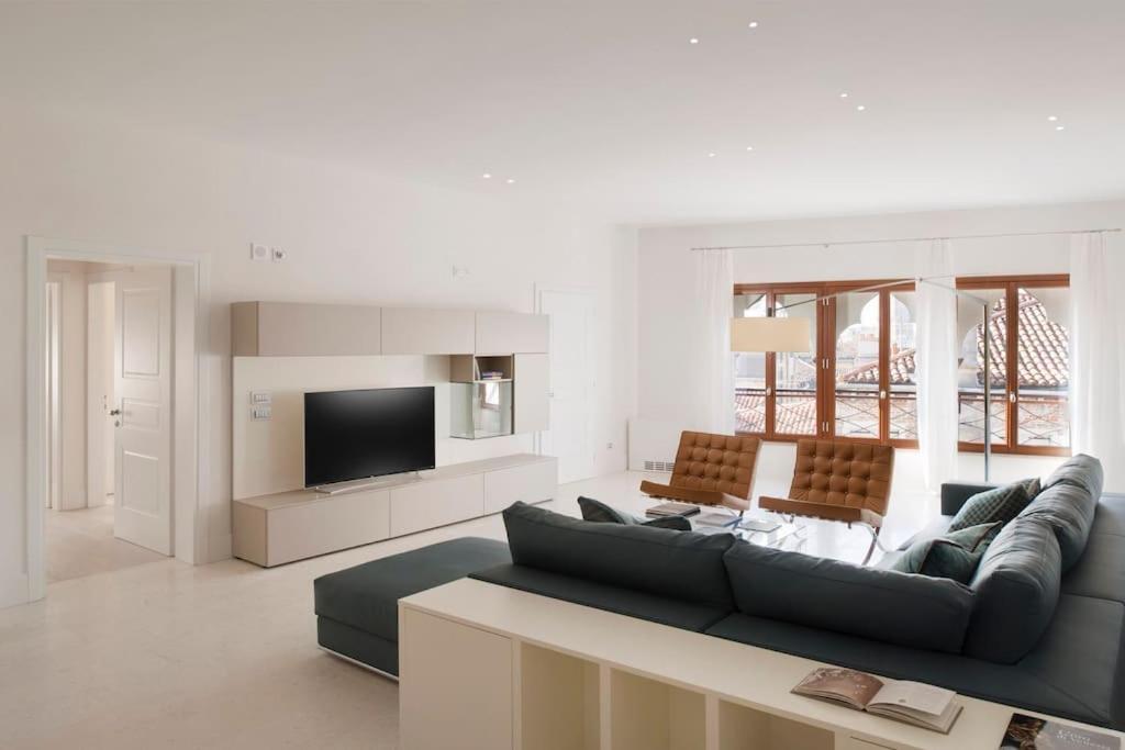 Apartment Ca' Vittoria, A Different Way To In *