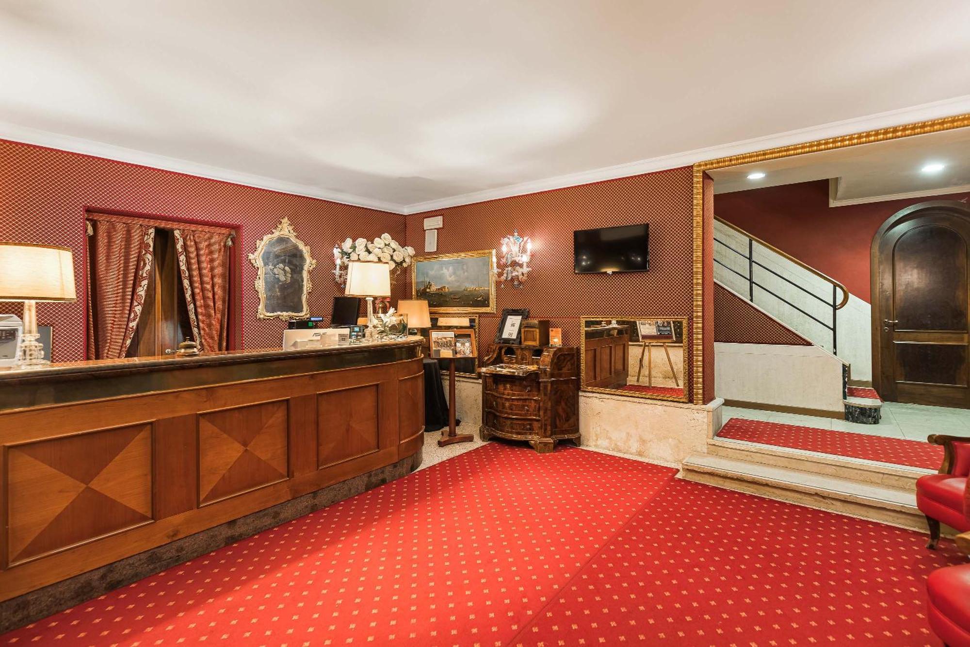 Ca' Alvise Hotel 4*
