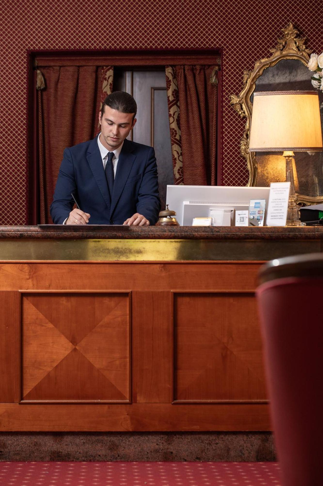 Ca' Alvise Hotel