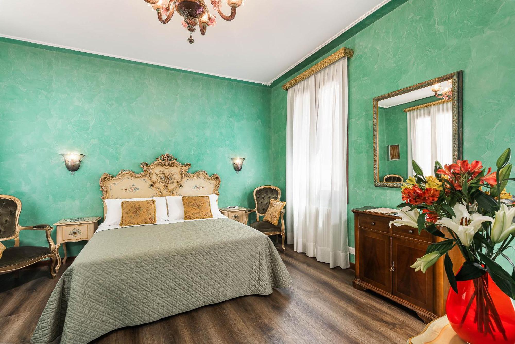 Ca' Alvise Hotel 4*