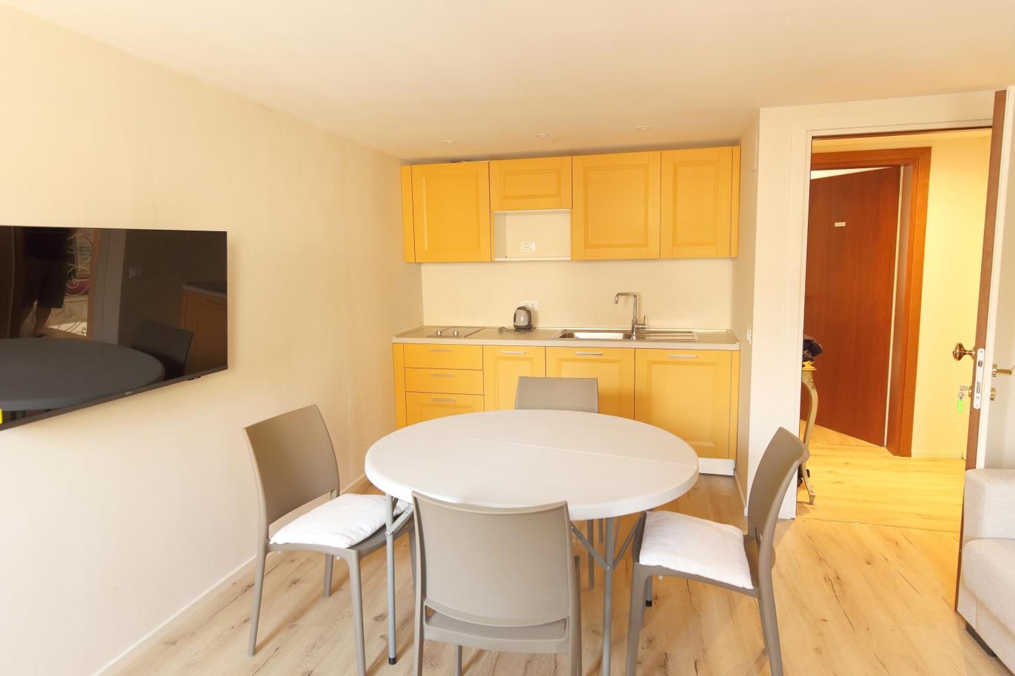 Apartment Ross' House 2 *