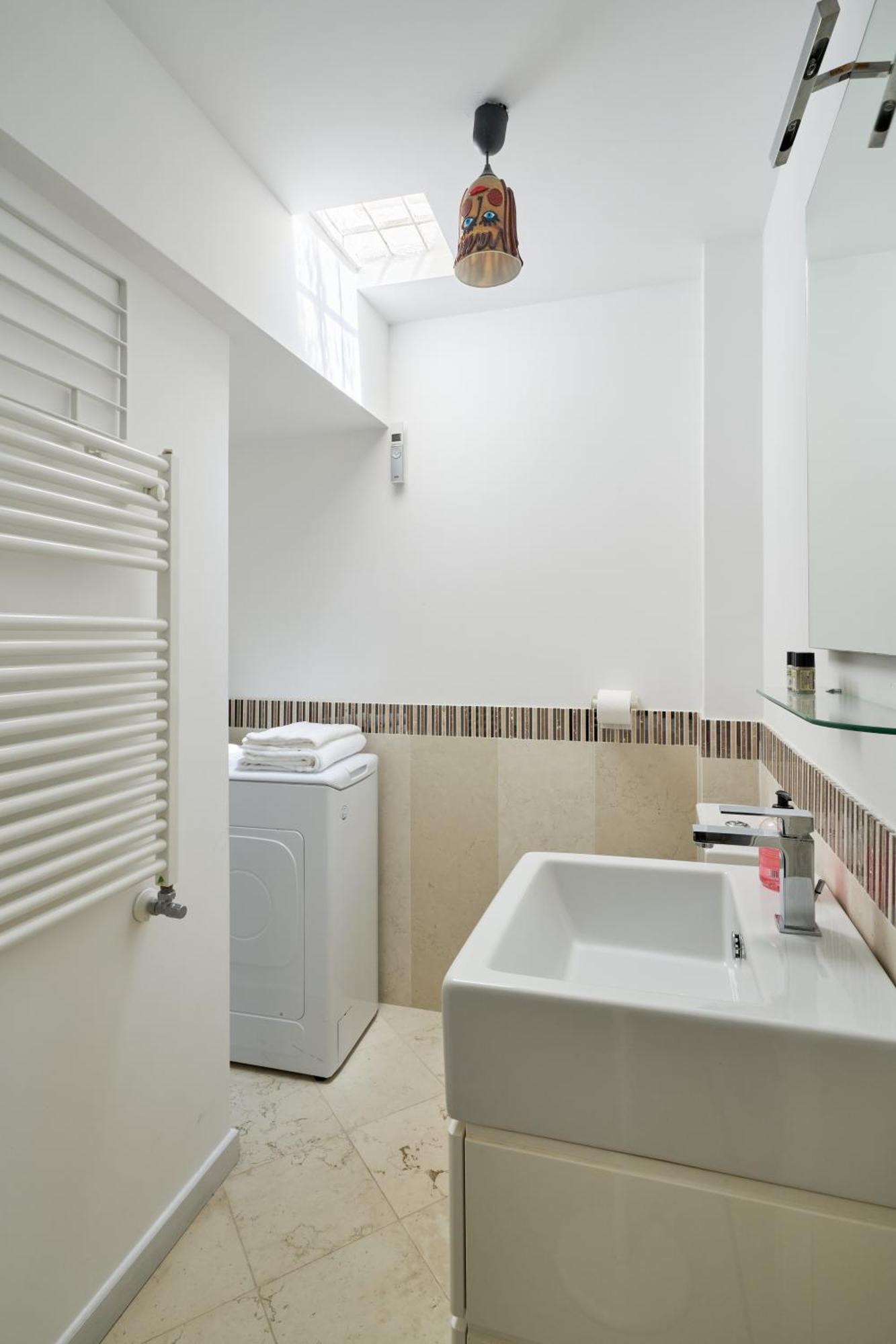 Cannaregio S Apartment