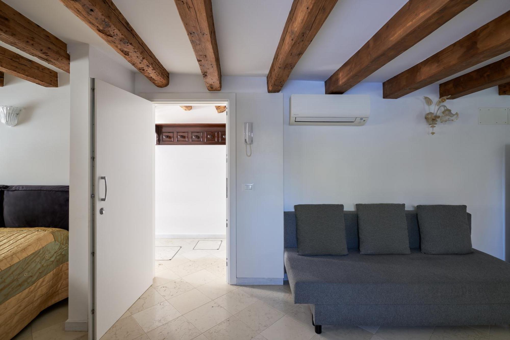 Cannaregio S Apartment Venice