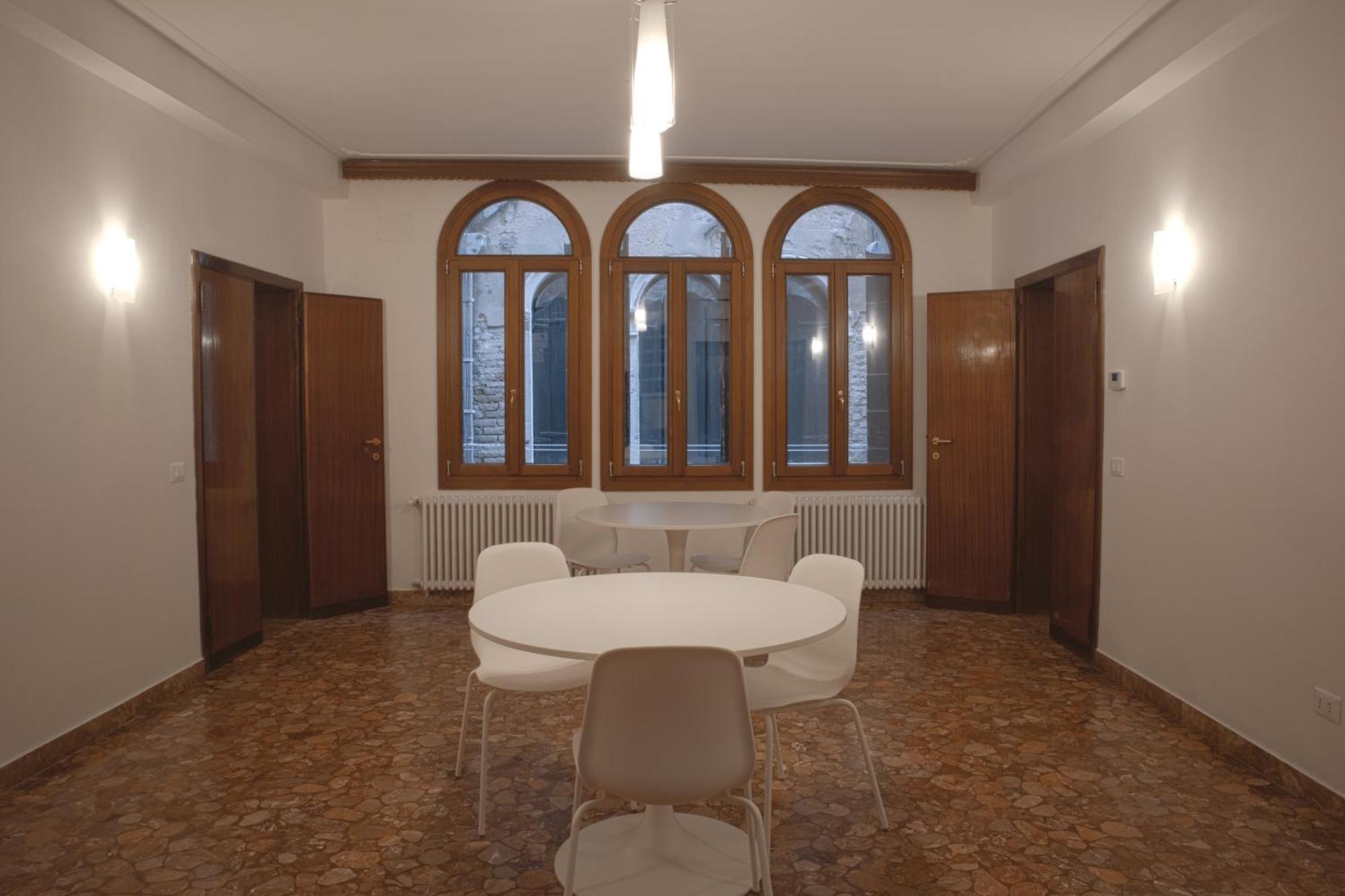 Venice Rooms Guest house *