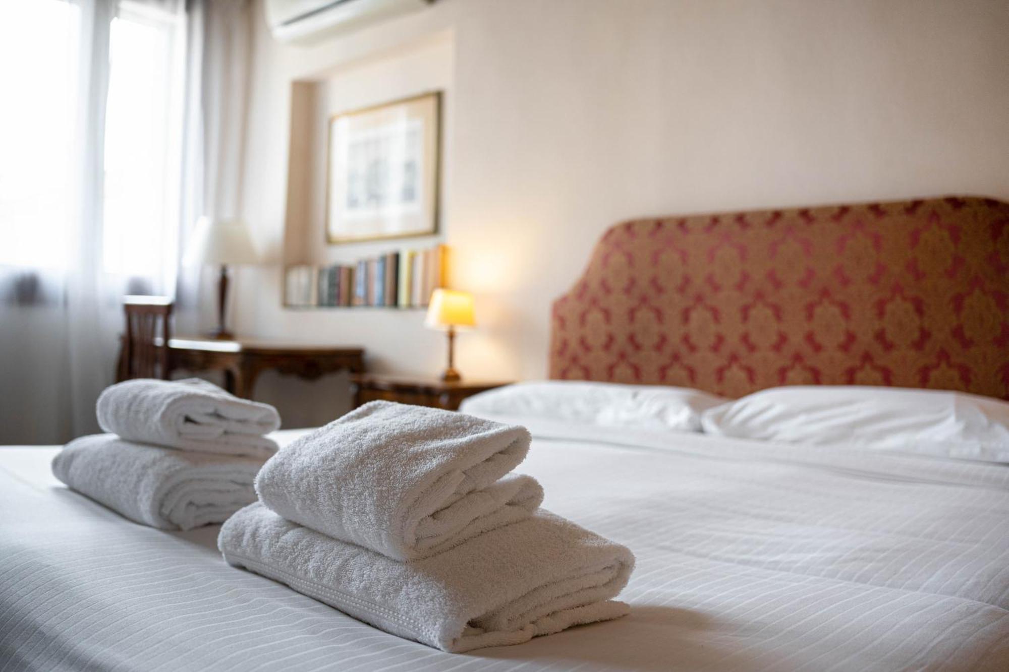 Gorgeous Behind St.mark Square Apartment Venice