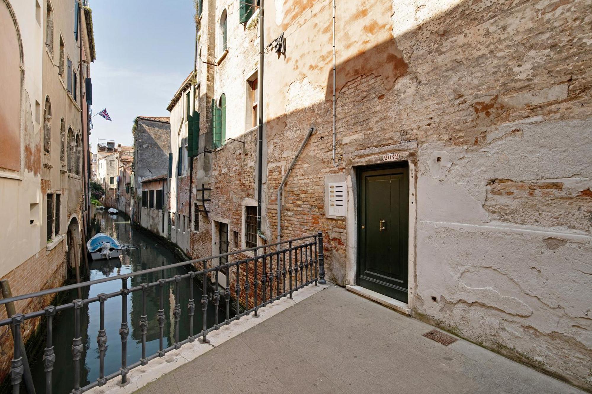 Campiello Del Spezier * Venice