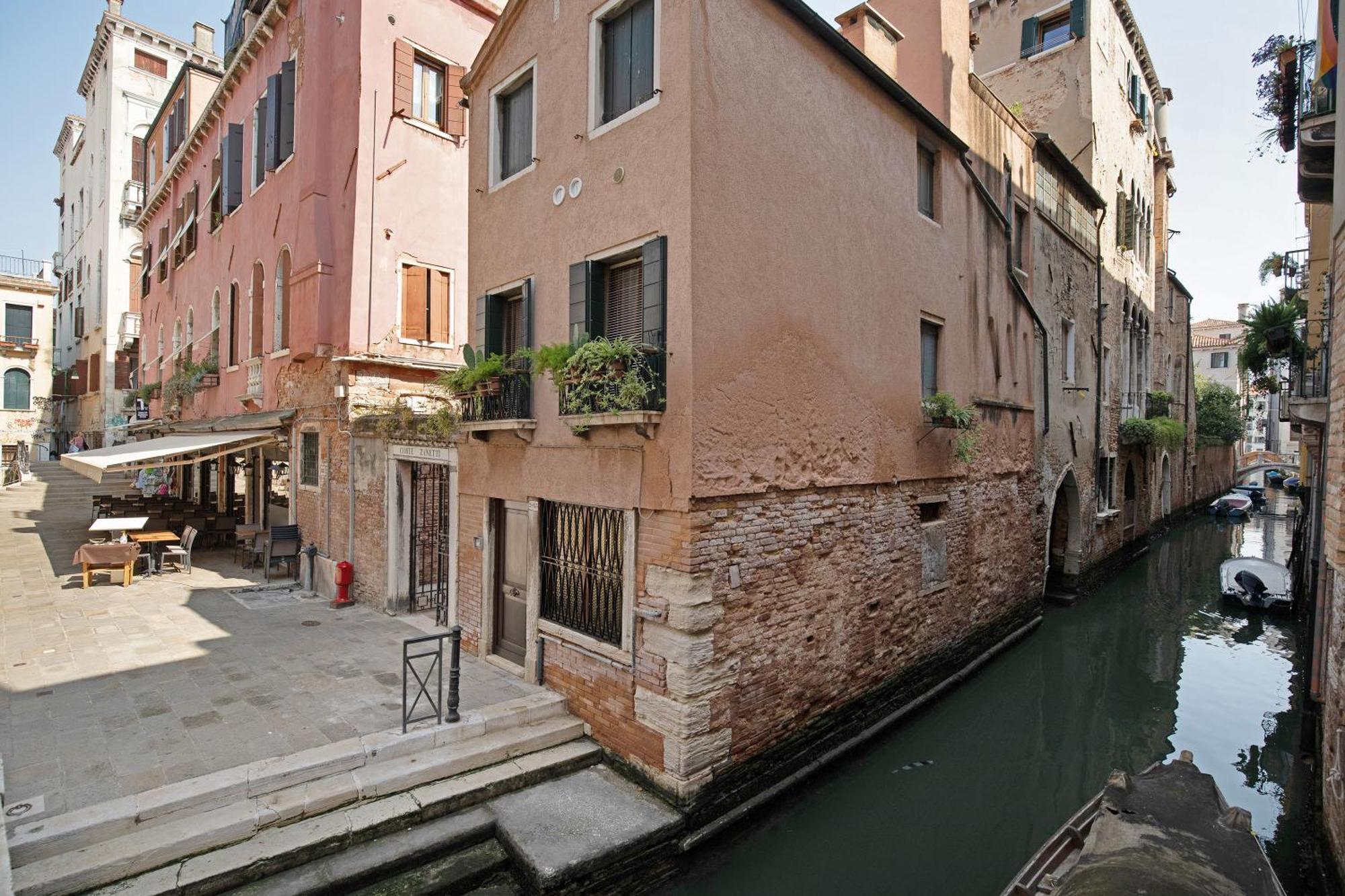 Campiello Del Spezier Venice