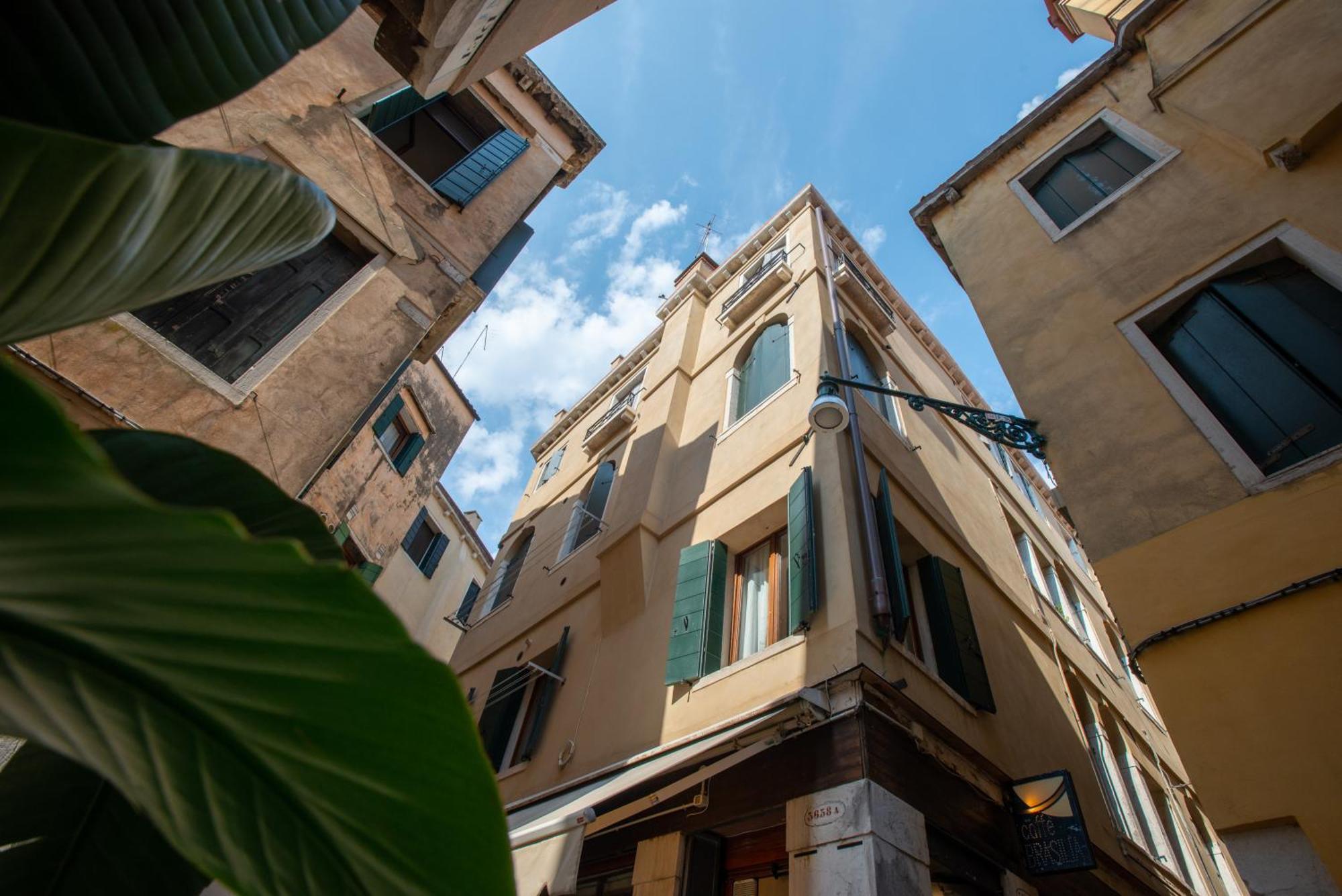 Apartment Veneziano *