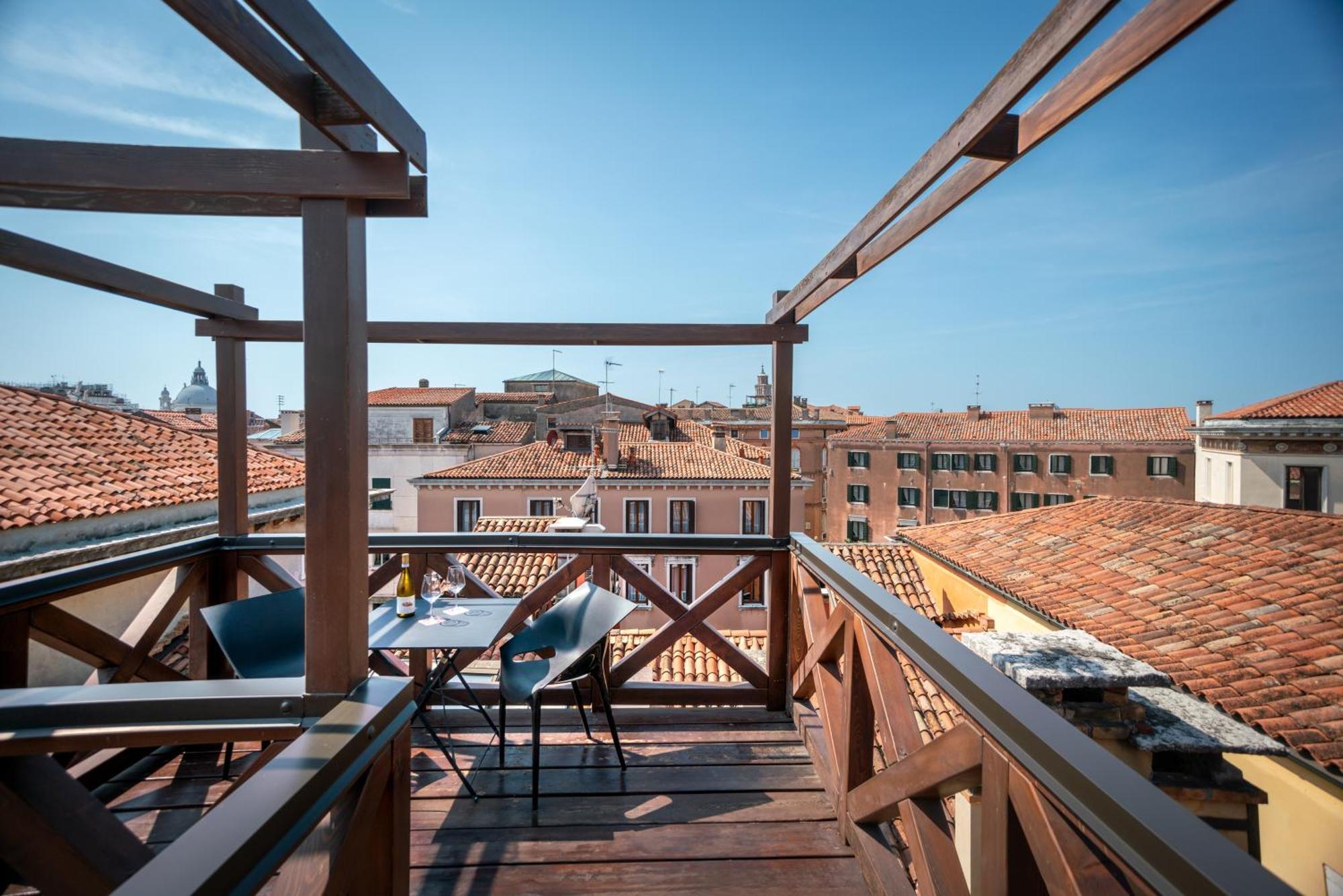 Palazzo San Luca Guest house