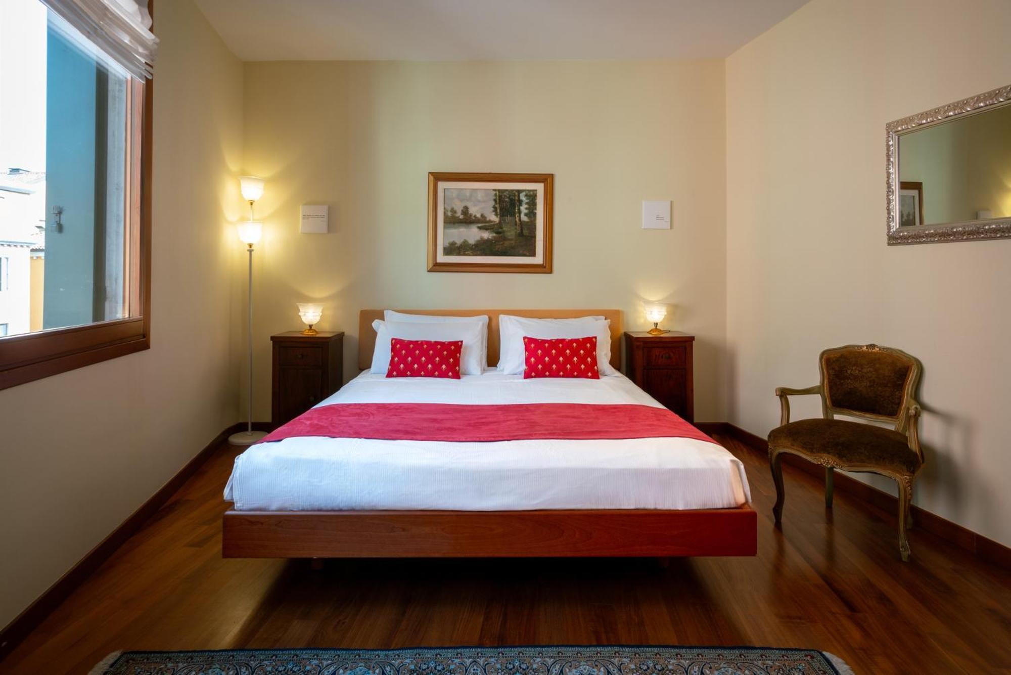 Palazzo San Luca Guest house Venice