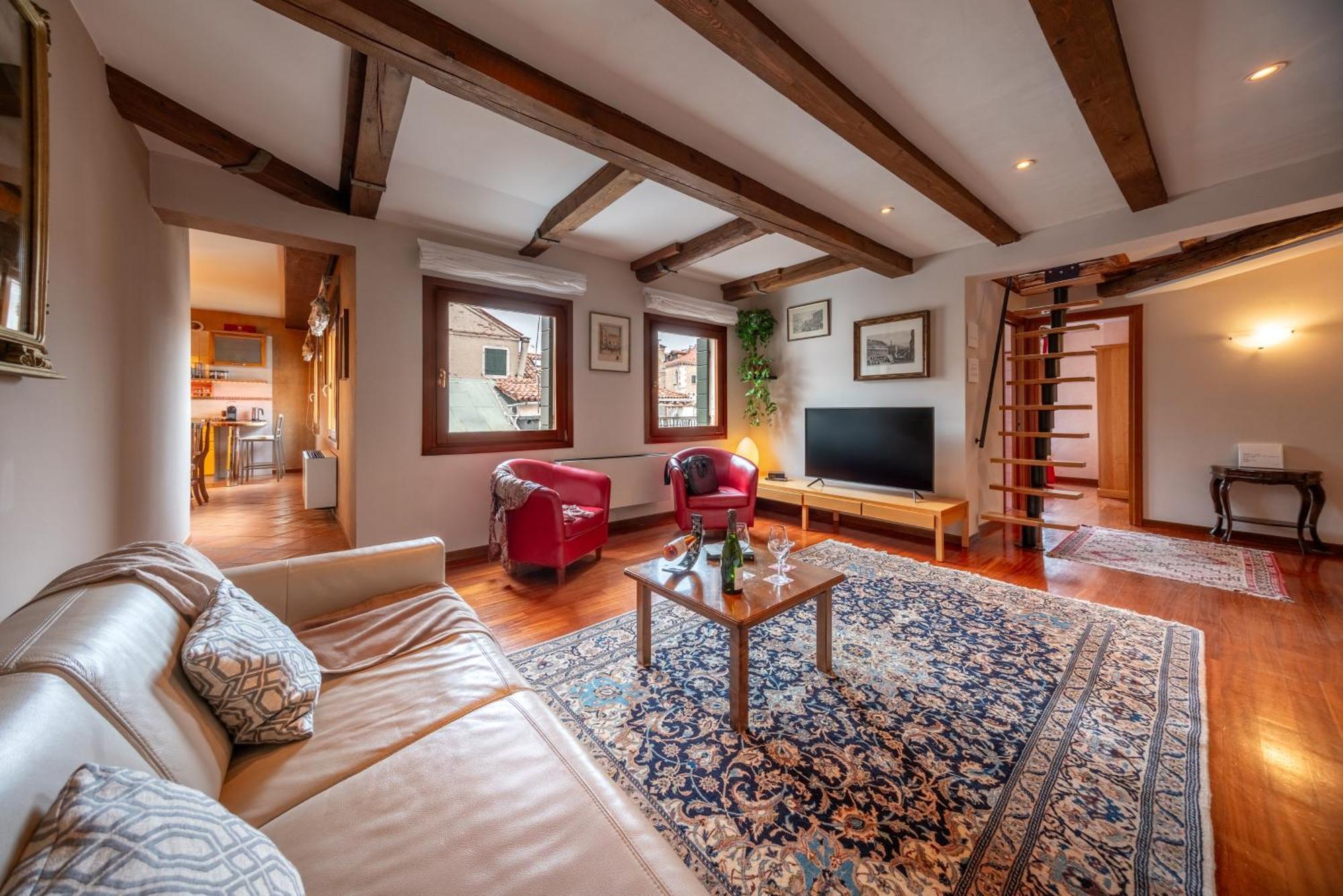 Palazzo San Luca Guest house 3*