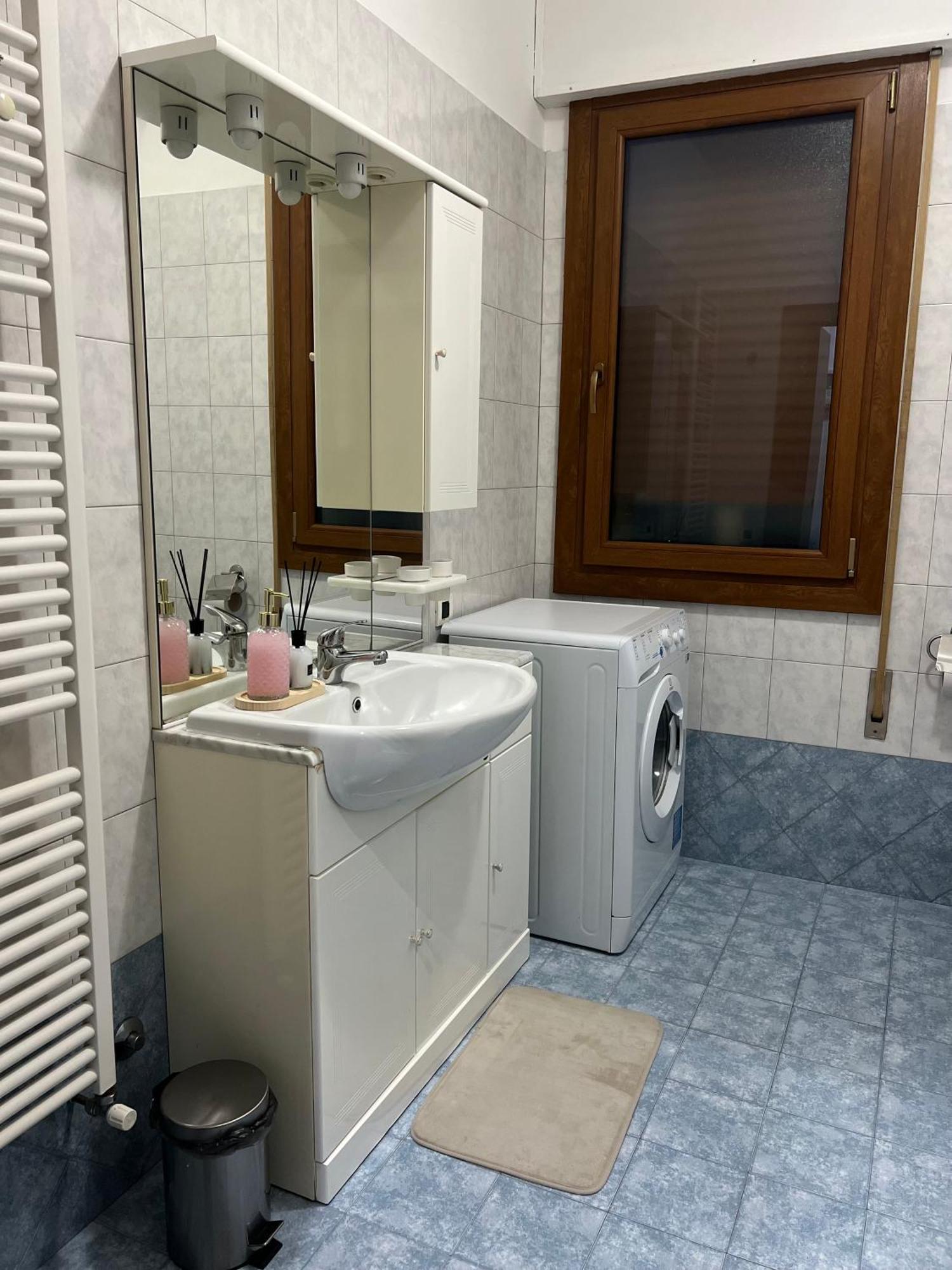 Teps Airport Apartment *