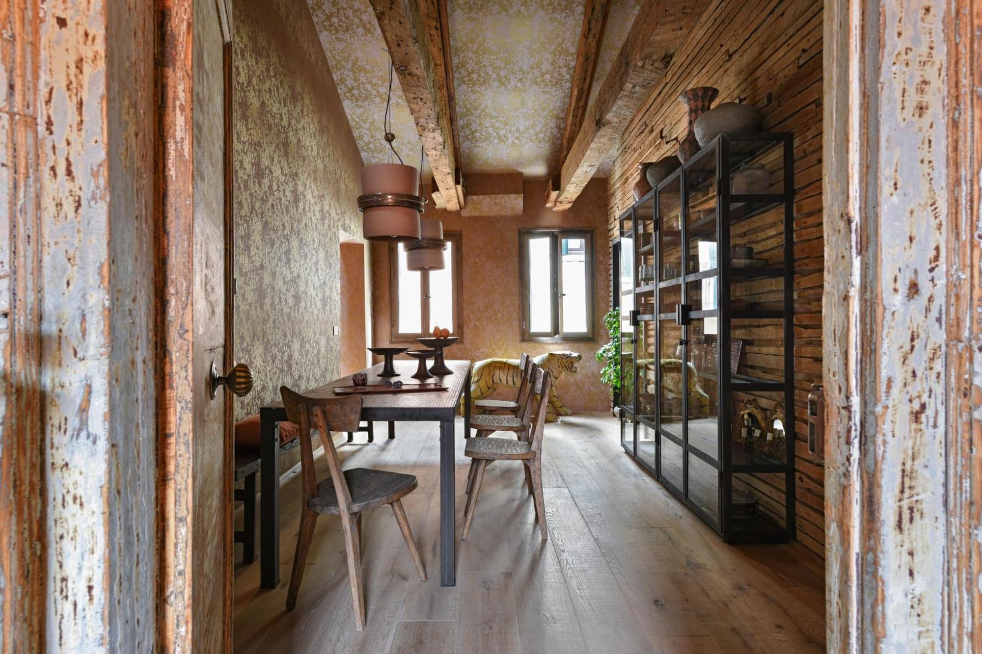 Parsley Apartment
