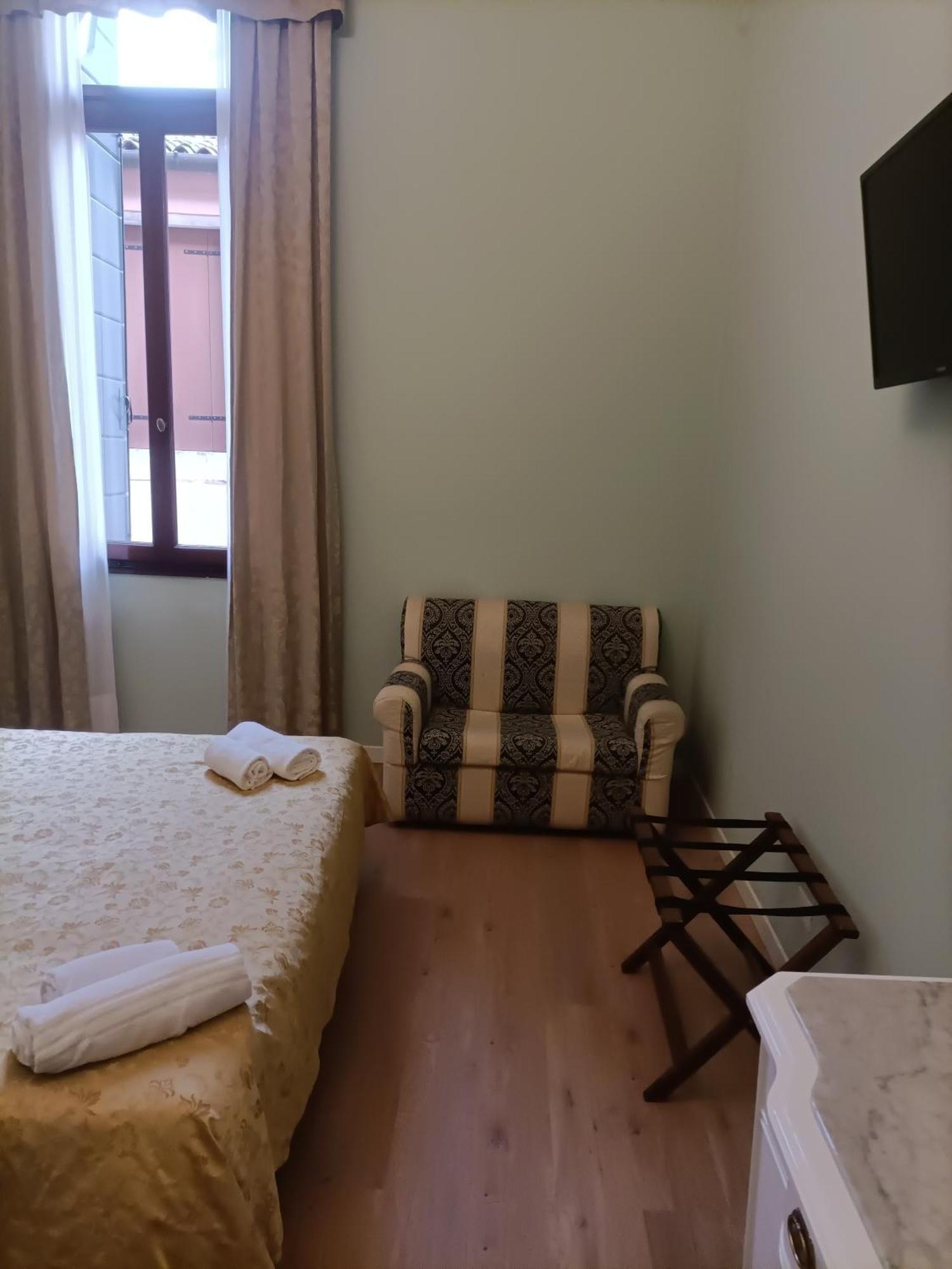 Affittacamere Palazzo Lion Morosini 3*
