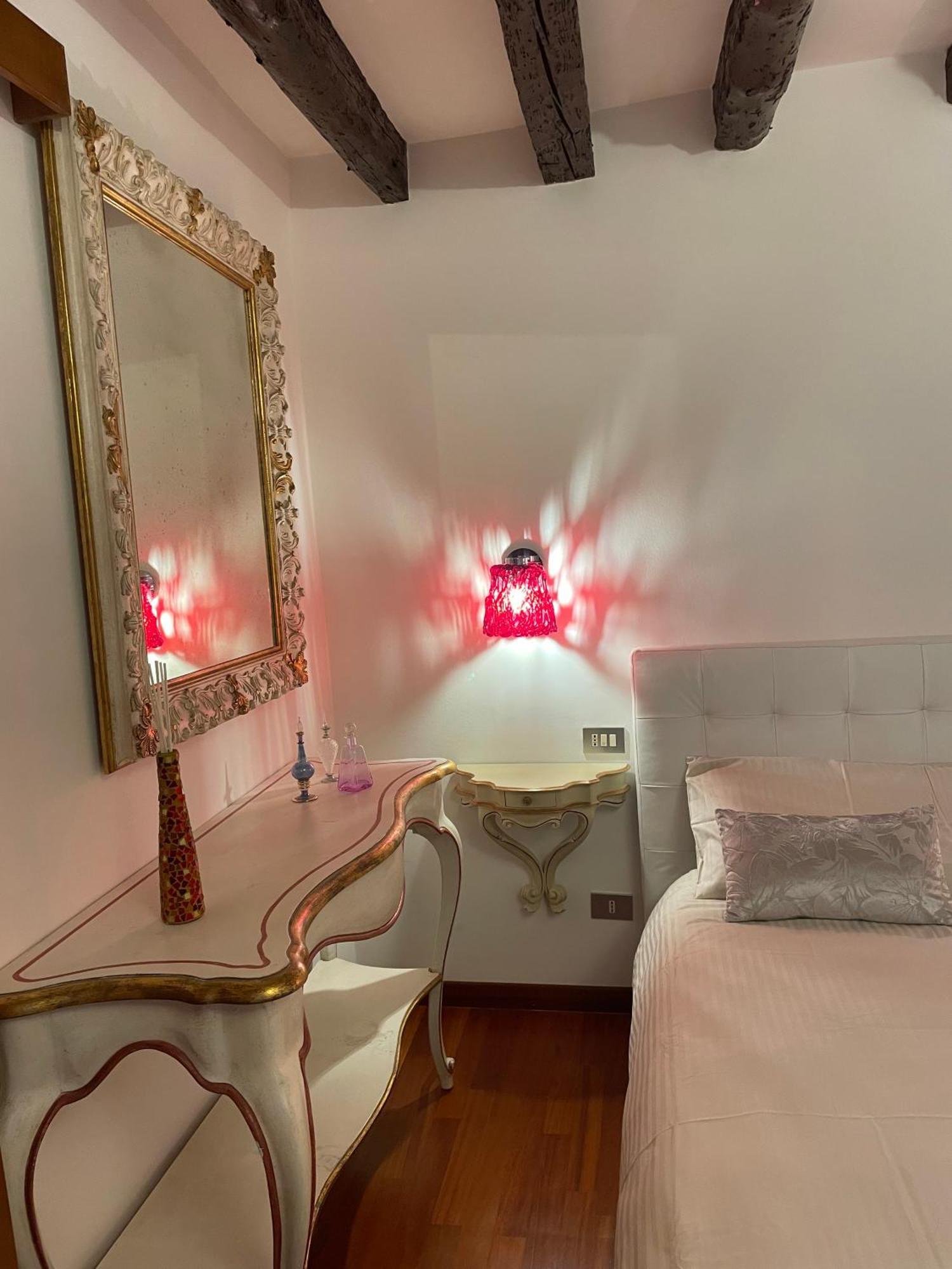Ca Sambughe - In The Heart Of Apartment Venice