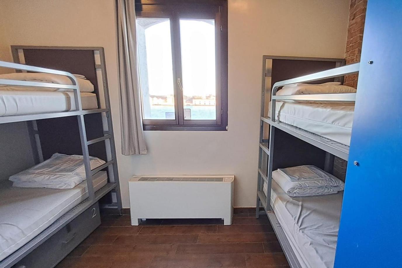 Hostel Generator *
