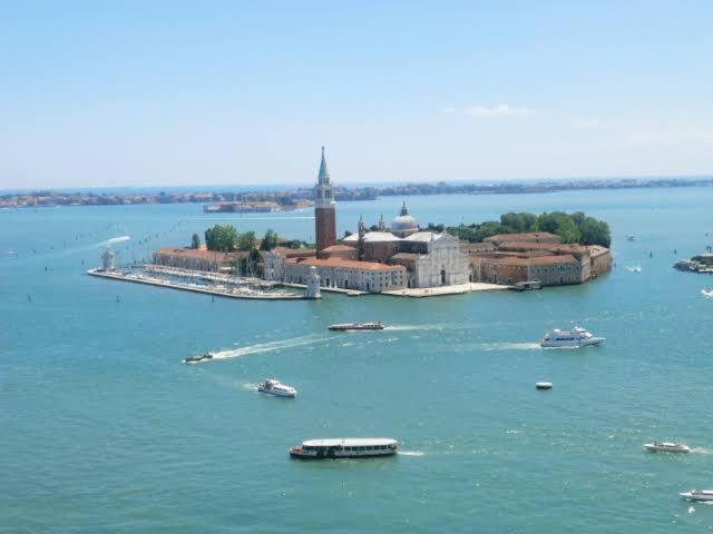 La Corticella Biennale Apartment *