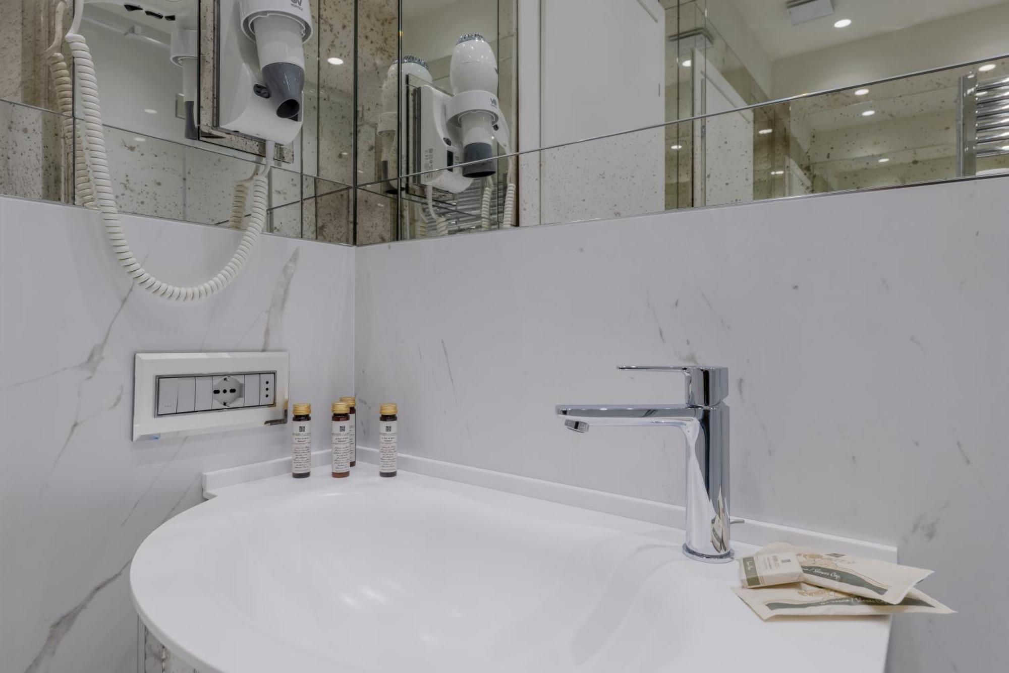 Ca Dell'arte Boutique Bed & Breakfast Venice