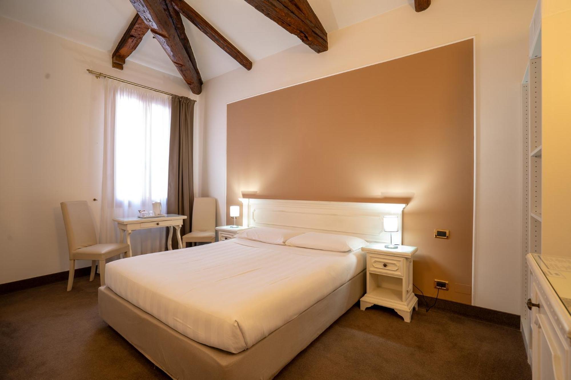 Corte Rossa Bed & Breakfast 3*