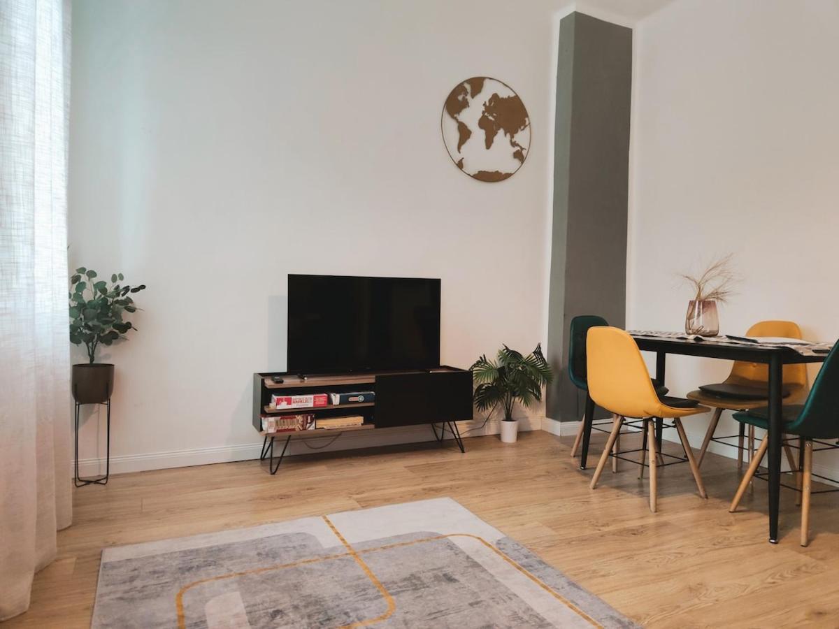 Dream Of - Free Parking - Ground Floor *