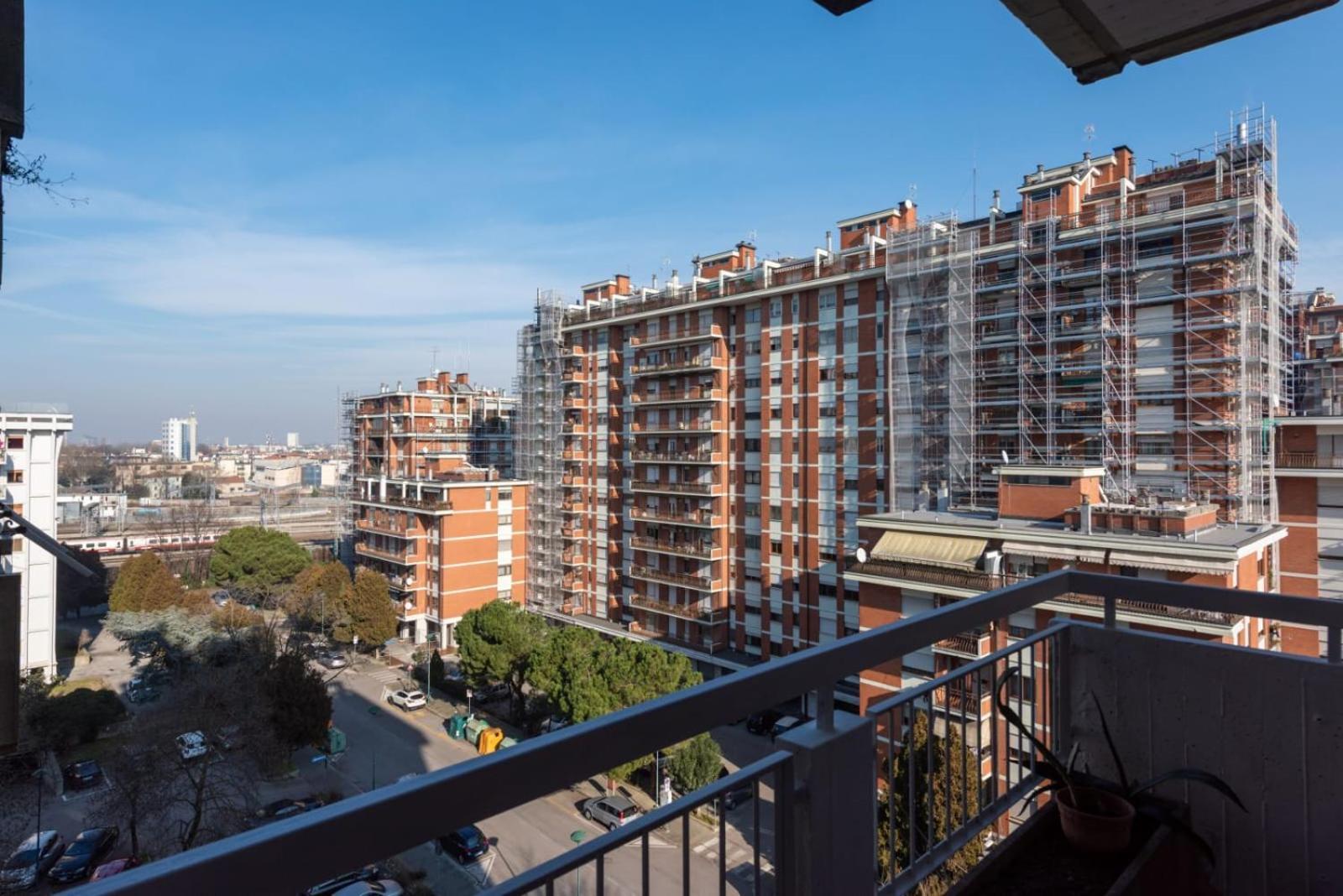 Apartment Easy Downtown - 3 *