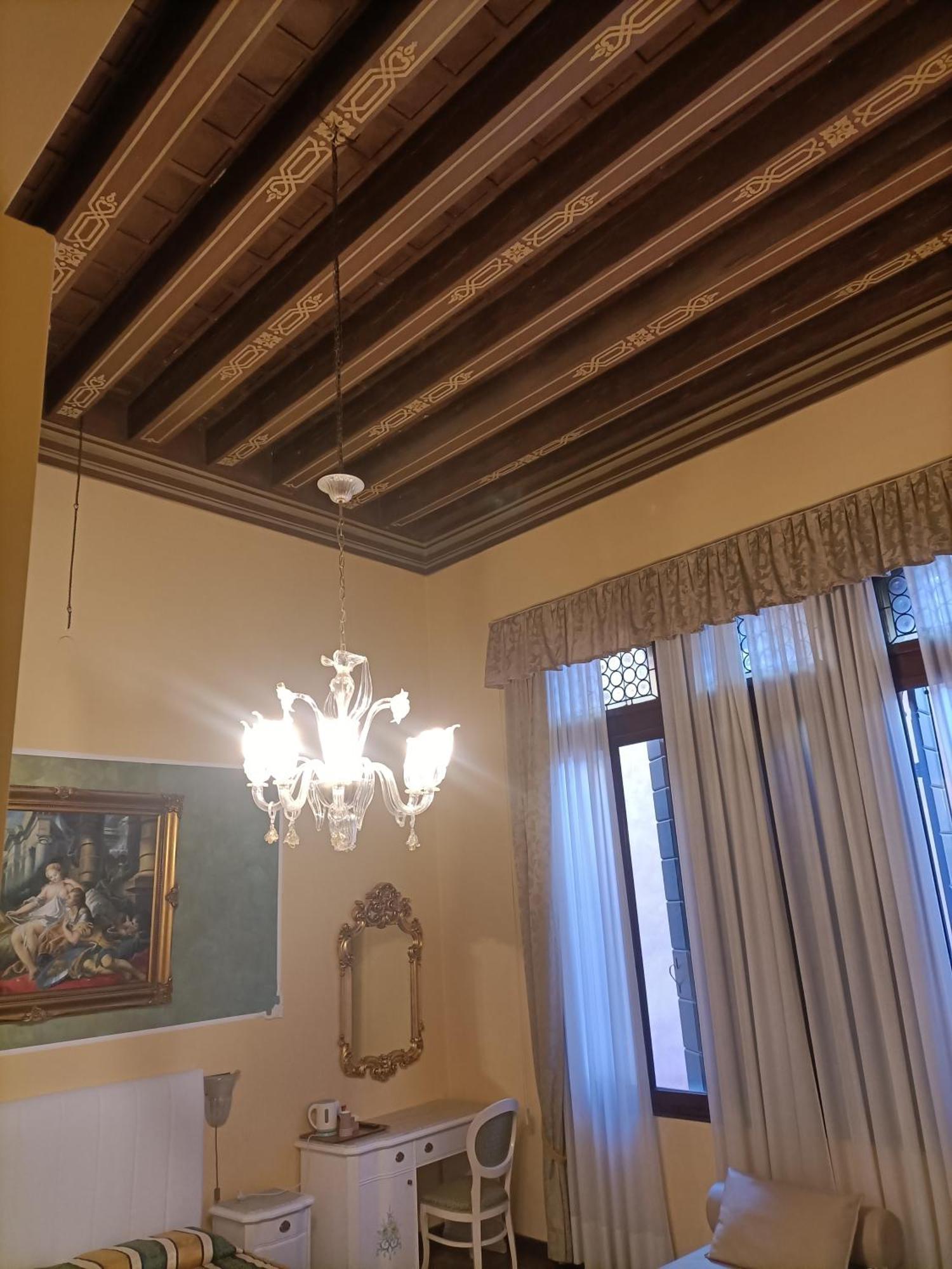 Palazzo Lion Morosini