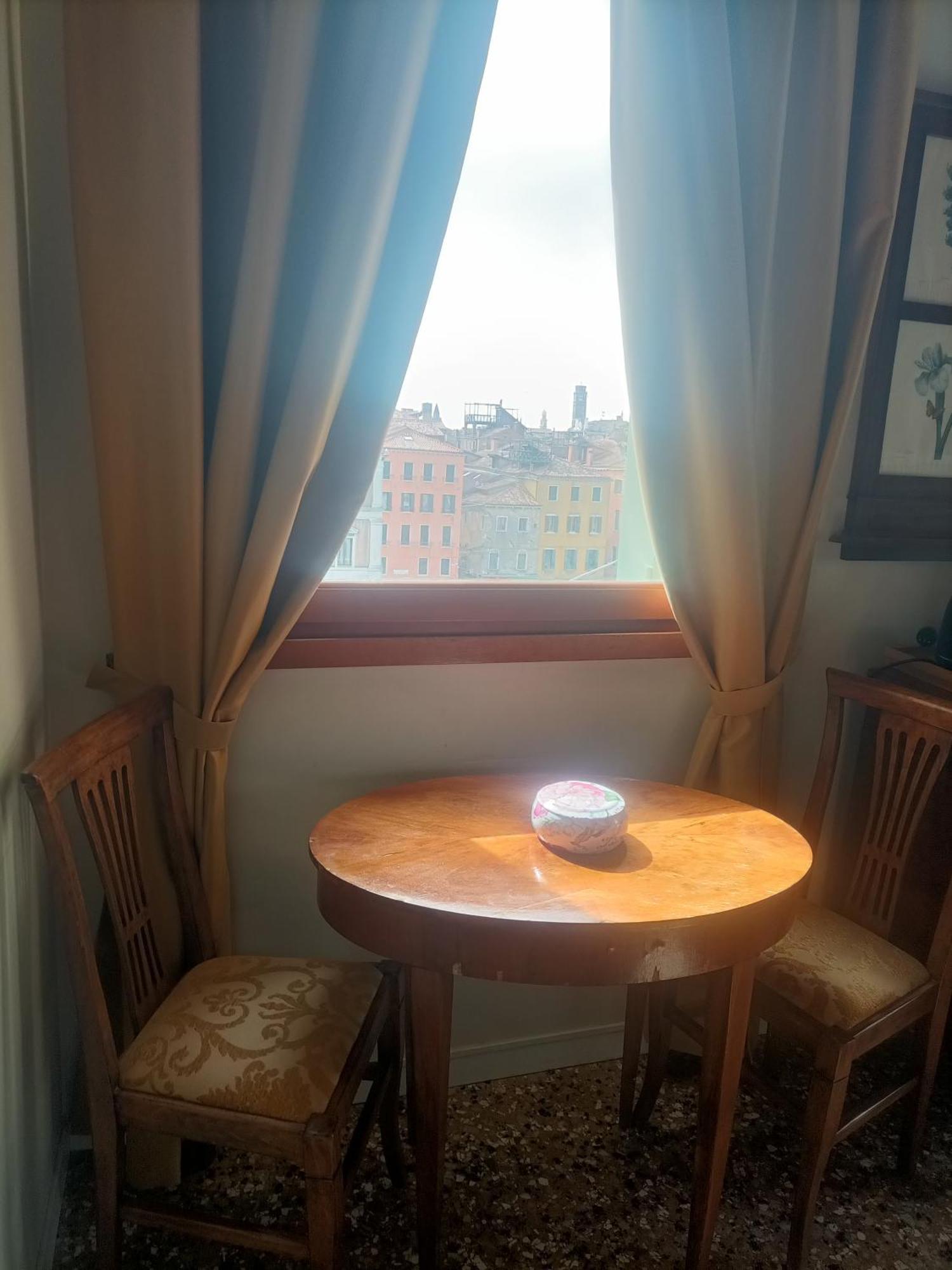 Ai Santi Apostoli Hotel 3*