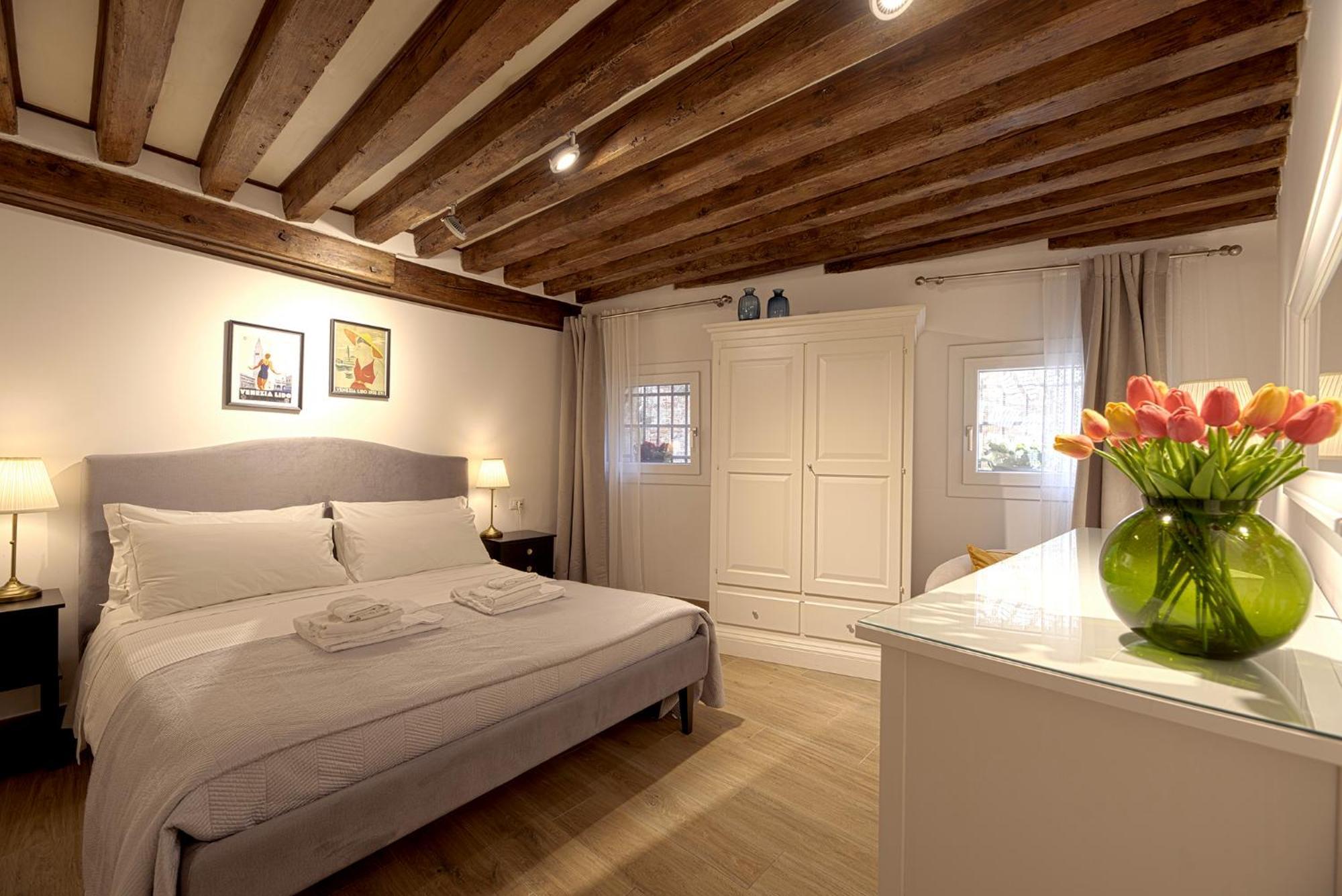 Mascherone Apartment *