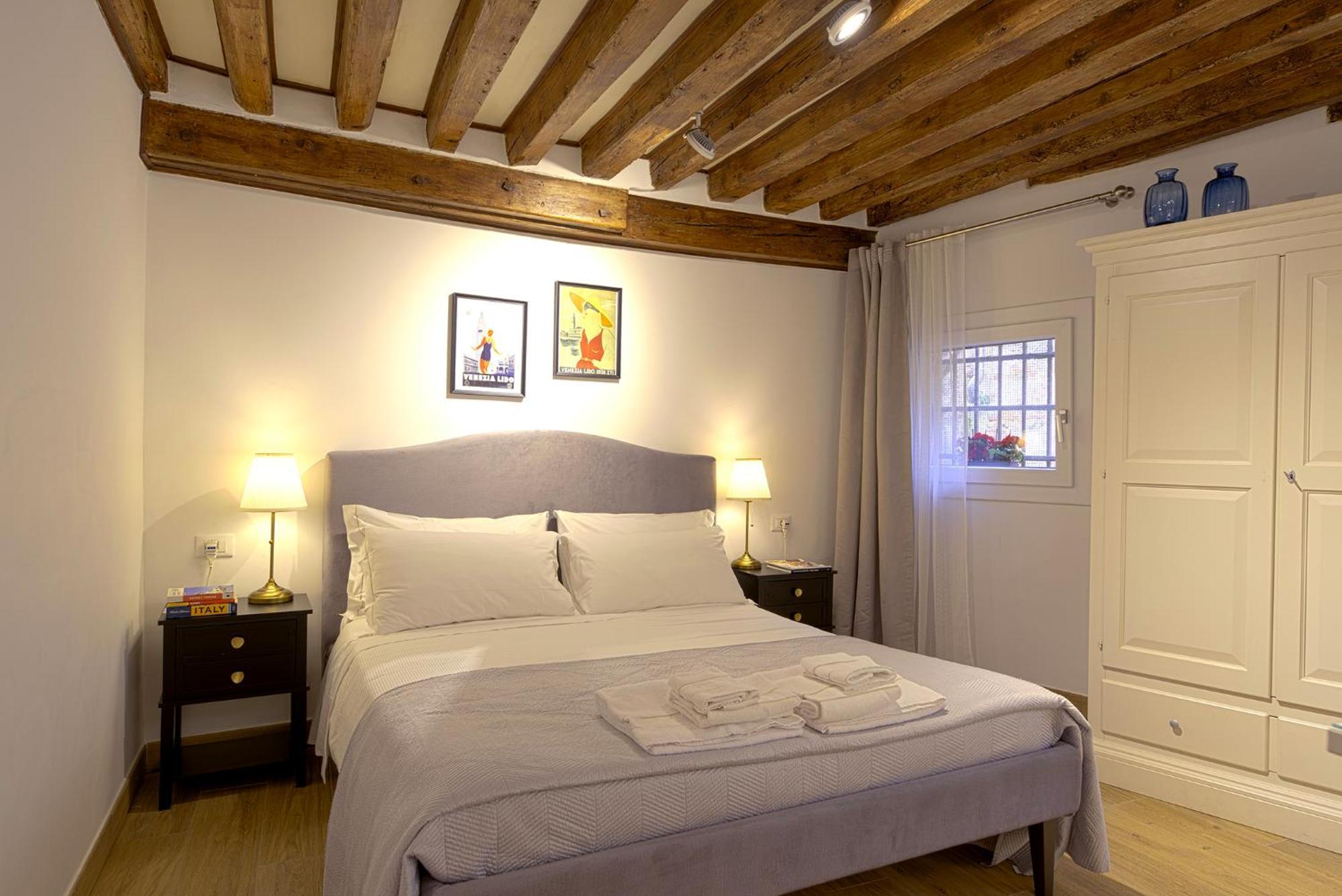 Mascherone Apartment