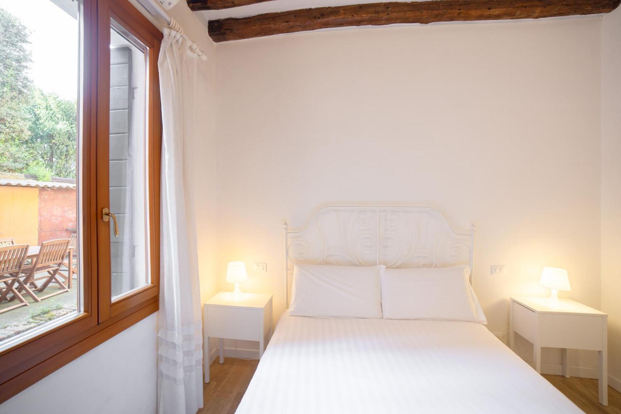 Ca Lion By Venicevillas, Vicino Biennale Apartment *
