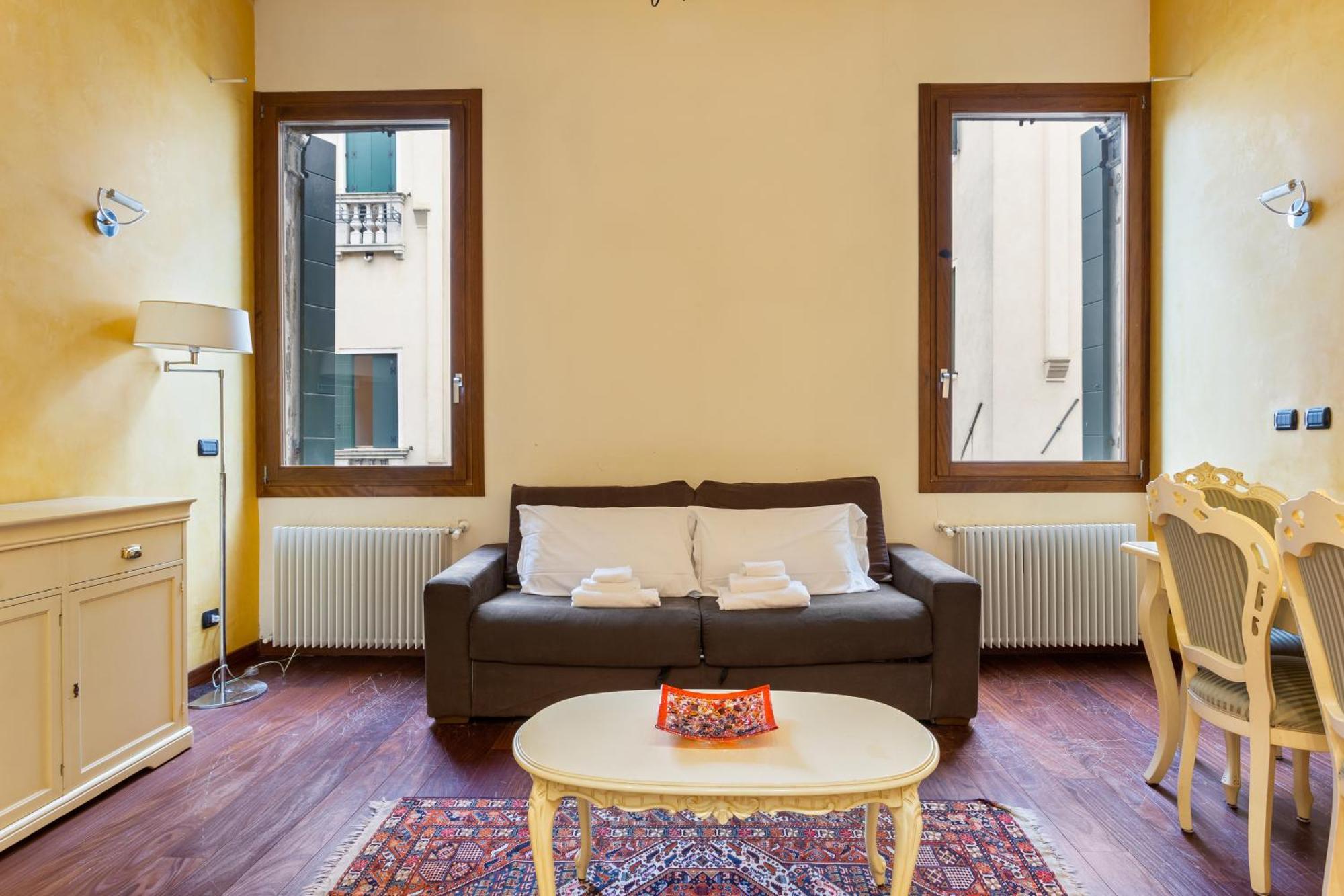 Vip Guest house