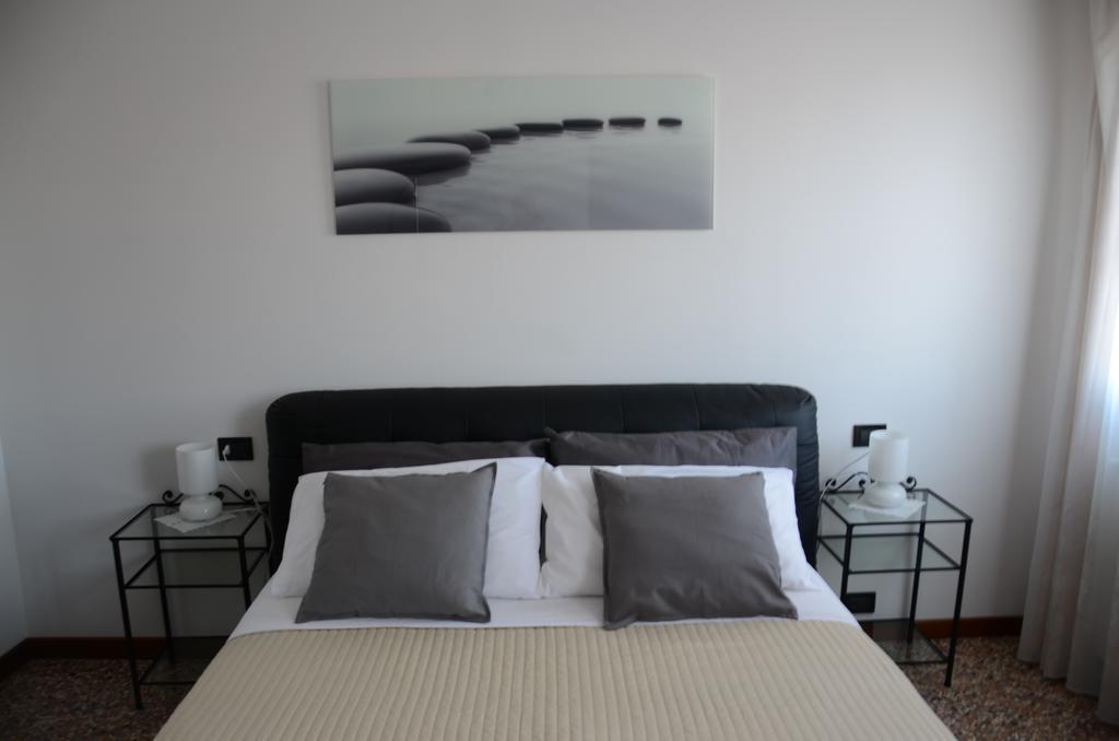 Ca' Delfina Apartment