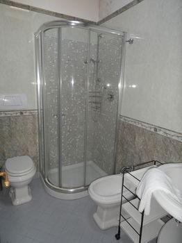 Hotel Mfm *