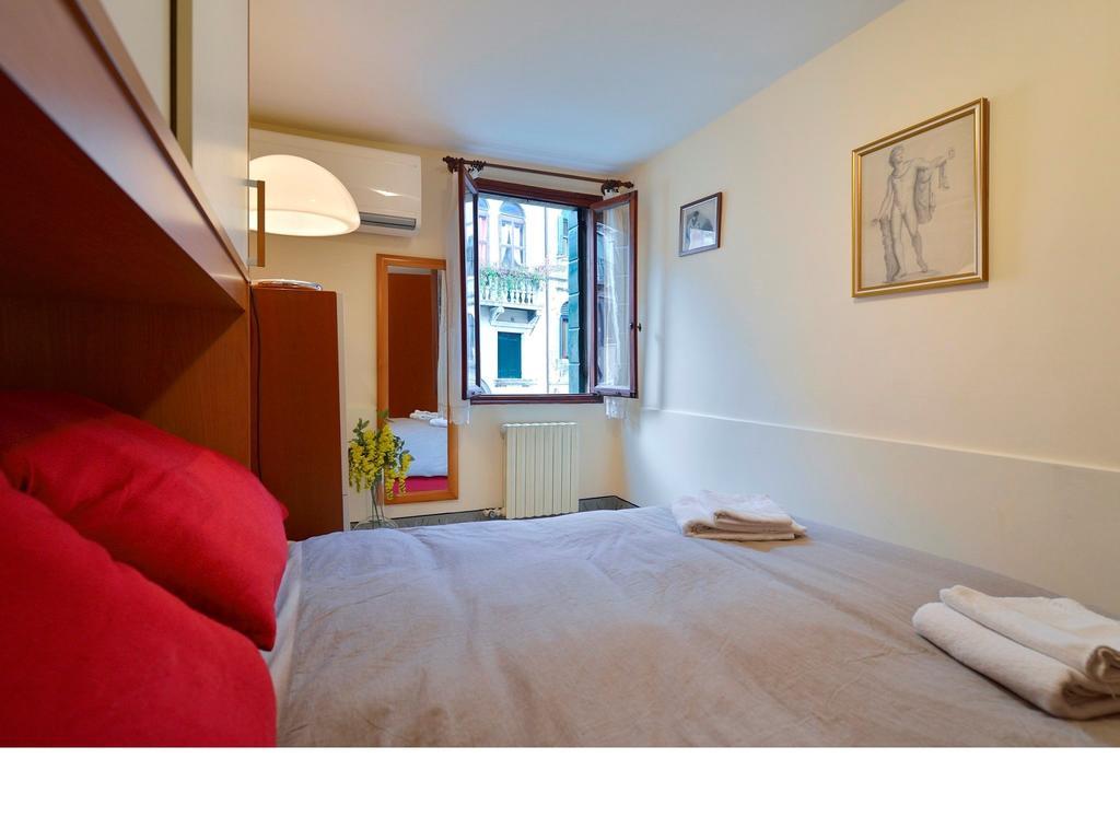 Vista Canale - Sant'antonin Apartamento