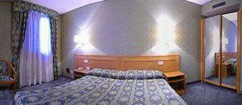 Spagna Hotel 3*