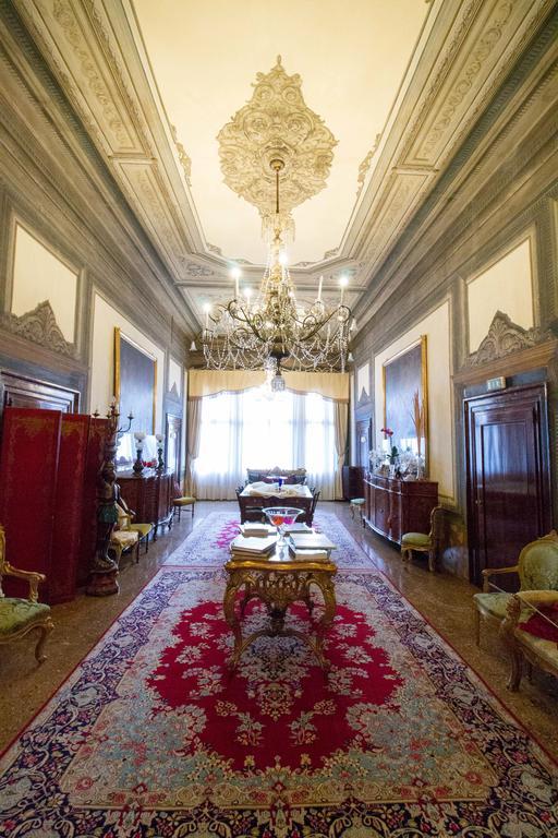 Hotel Palazzo Abadessa 4*