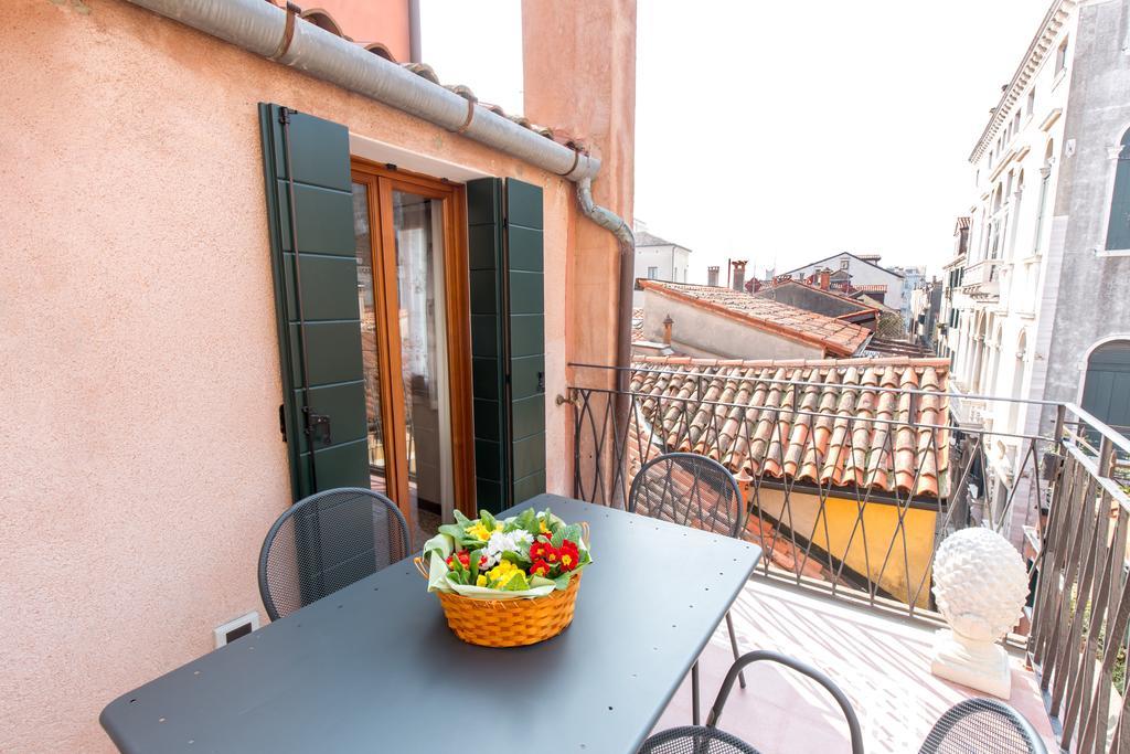 Apartment Ca Manzoni With Terrace