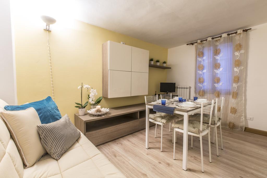 Apartment Susy Biennale - Canal View And Garden Venice