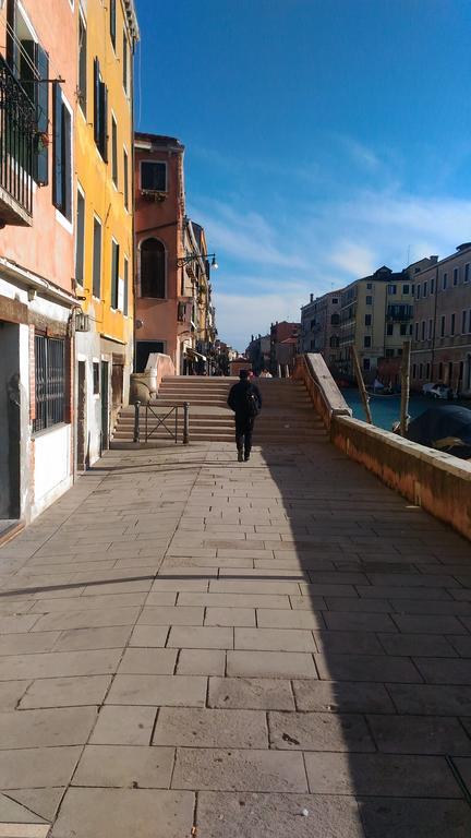Vals In Venice
