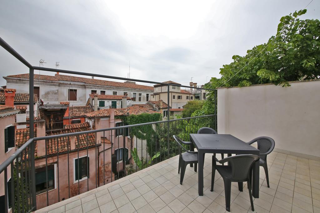 Homes & Holidays Art District Apartamento *