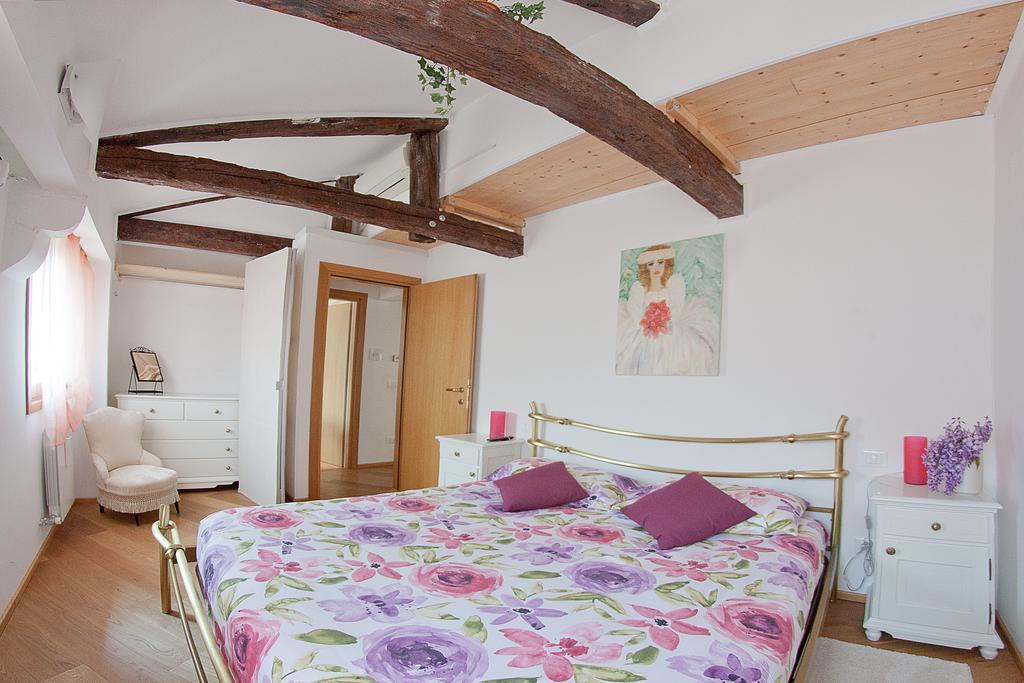 Appartamento Calle Dei Preti Apartment
