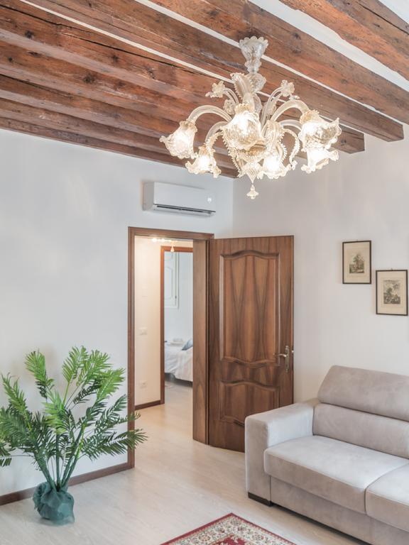 Ca' Dei Miracoli Apartamento